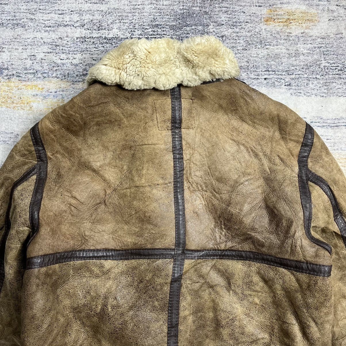 Schott Vintage 80s / 90s Schott B-3 flight shearling leather jacket Size US L / EU 52-54 / 3 - 6 Thumbnail