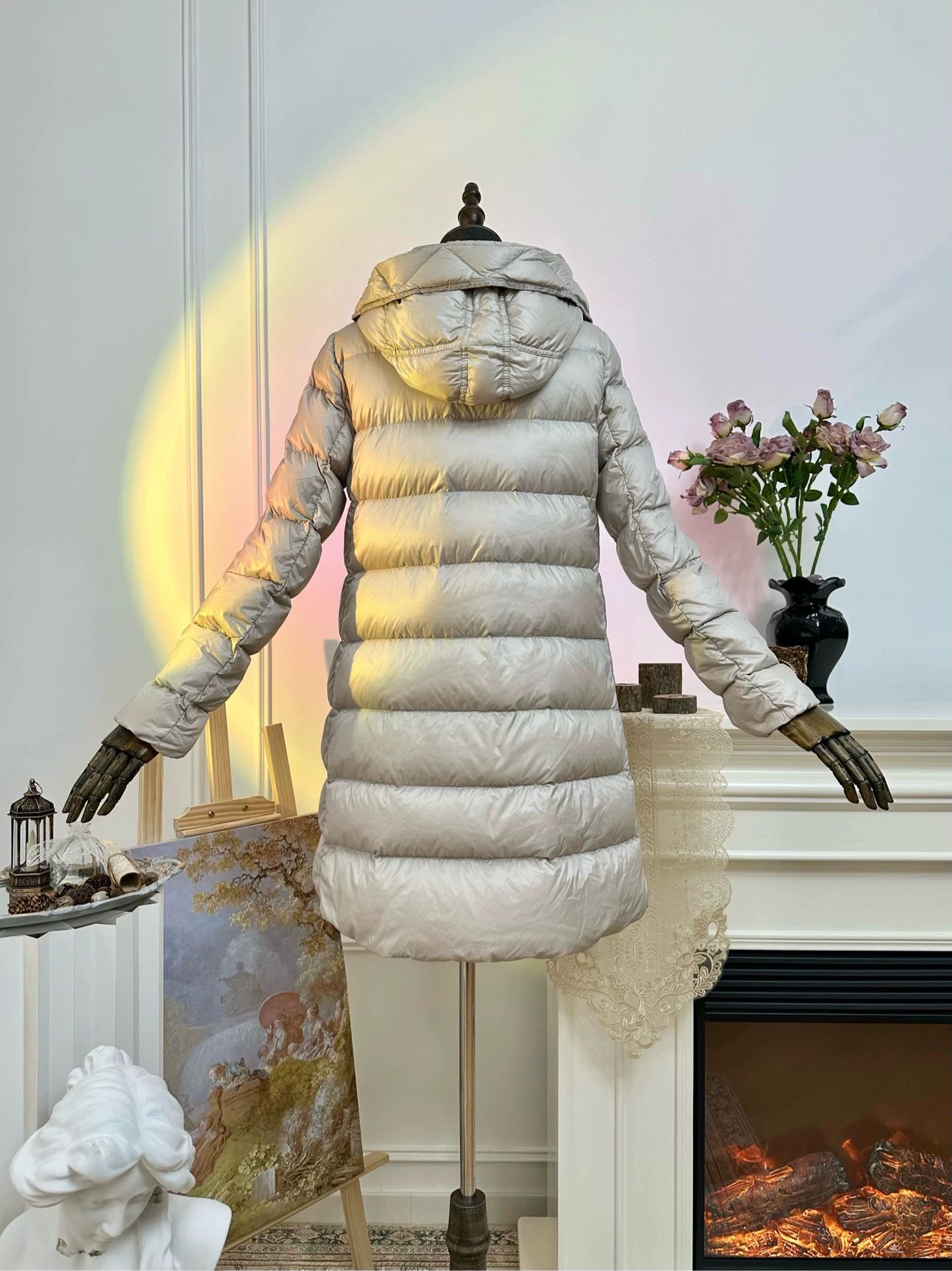 Moncler Moncler Suyen Logo Hooded Down Coat Women's White-Grey 1 Size XS / US 0-2 / IT 36-38 - 2 Thumbnail
