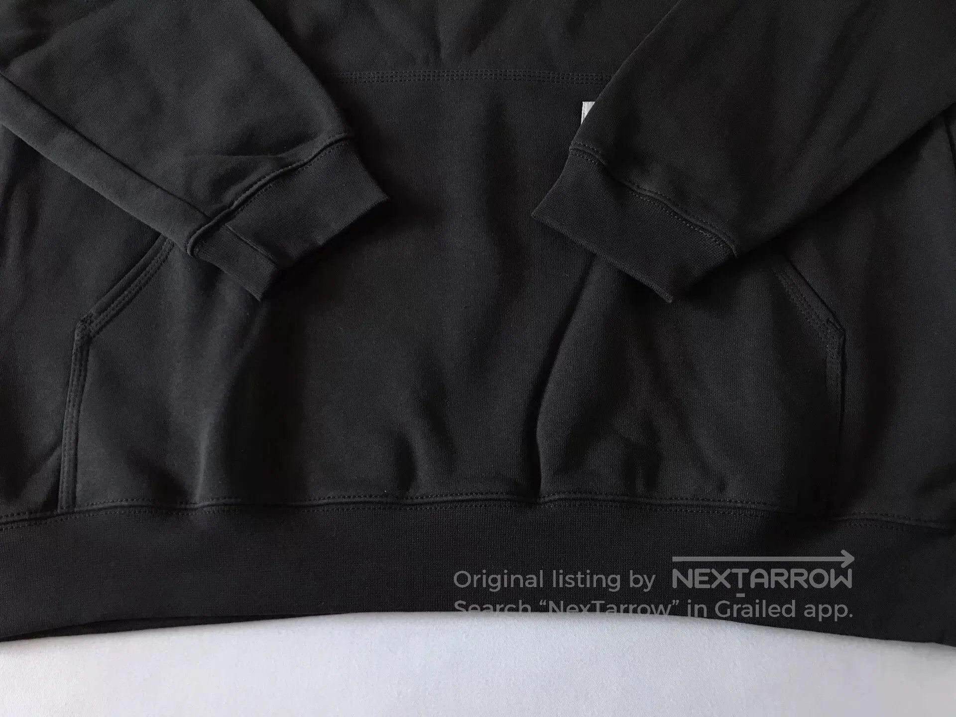 Carhartt Carhartt K121 Black Hoodie. Size US L / EU 52-54 / 3 - 4 Thumbnail