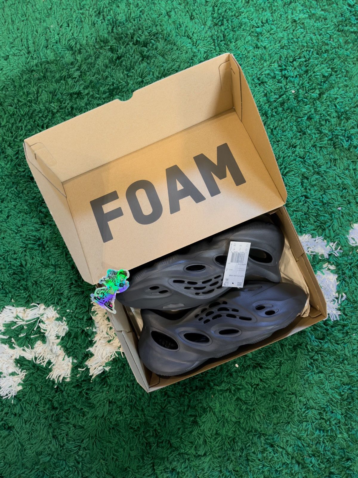 Adidas × Yeezy adidas Yeezy Foam RNR Onyx Size US 12 / EU 45 - 3 Thumbnail