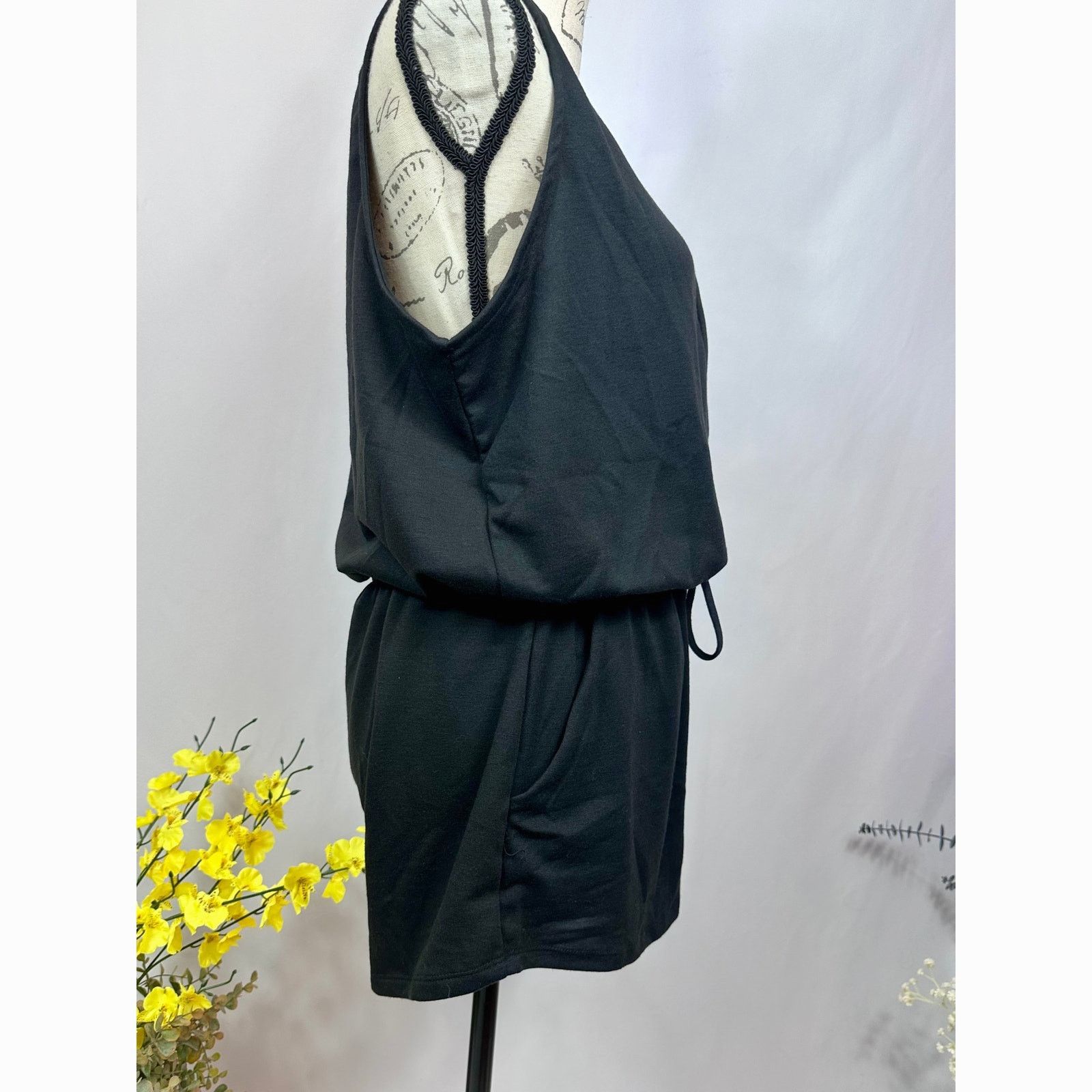 Other LBLC the Label Lauren Romper Drawstring Waist Pocket Black M Size 27" / US 4 / IT 40 - 12 Thumbnail
