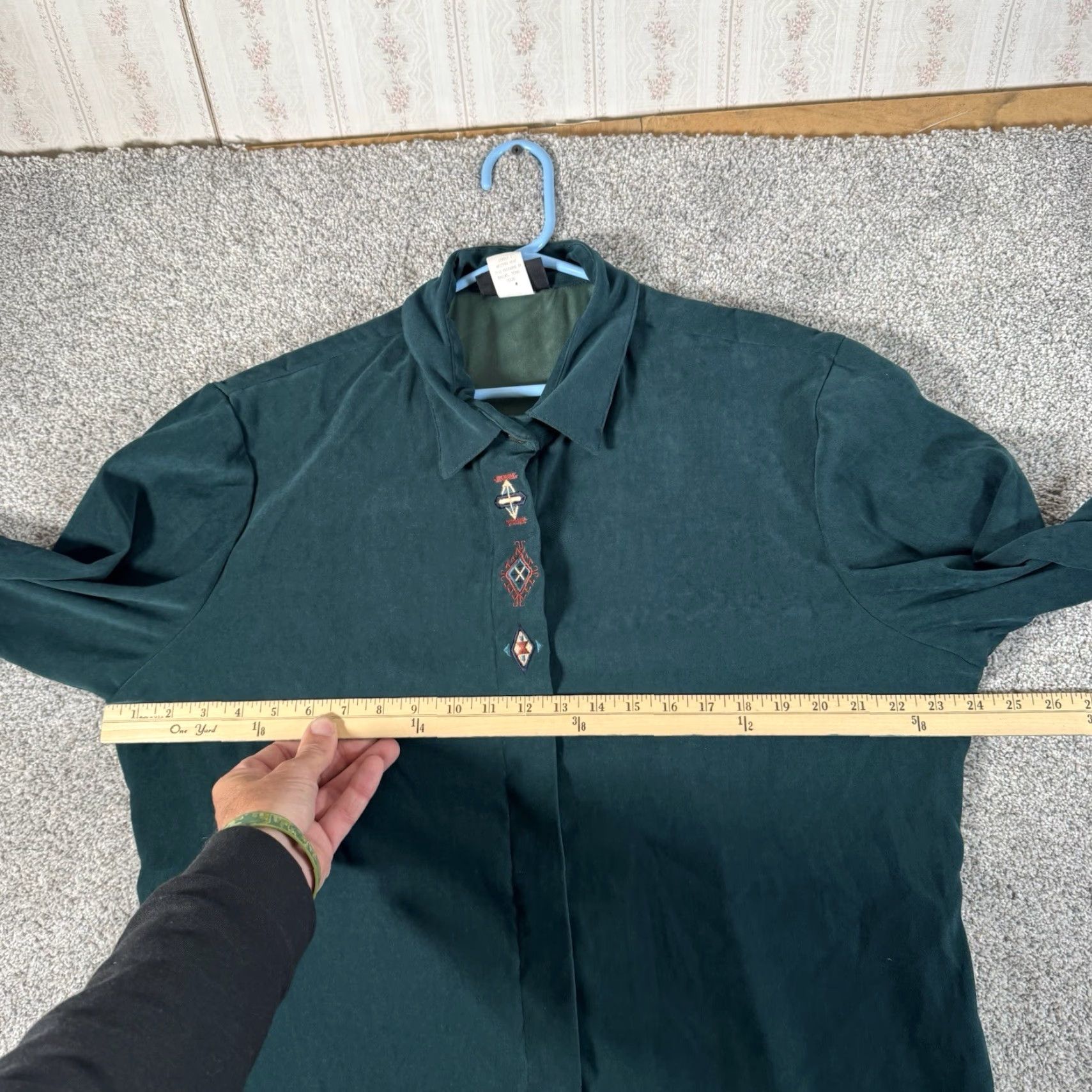 Vintage VINTAGE Roughrider Western Shirt XL Green Embroidered Aztec Cowboy Circle T 80s 90s Mens Long Sleeve Button-Up Size US XL / EU 56 / 4 - 7 Thumbnail