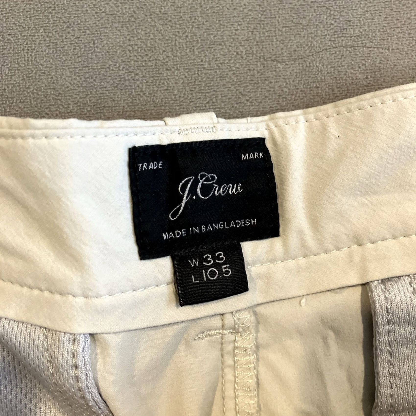 J.Crew J.CREW Bermuda Shorts Beige Men 36 Regular 10in Inseam Stretch Nylon Tech Golf Casual 36x10 Mens Size US 36 / EU 52 - 2 Thumbnail