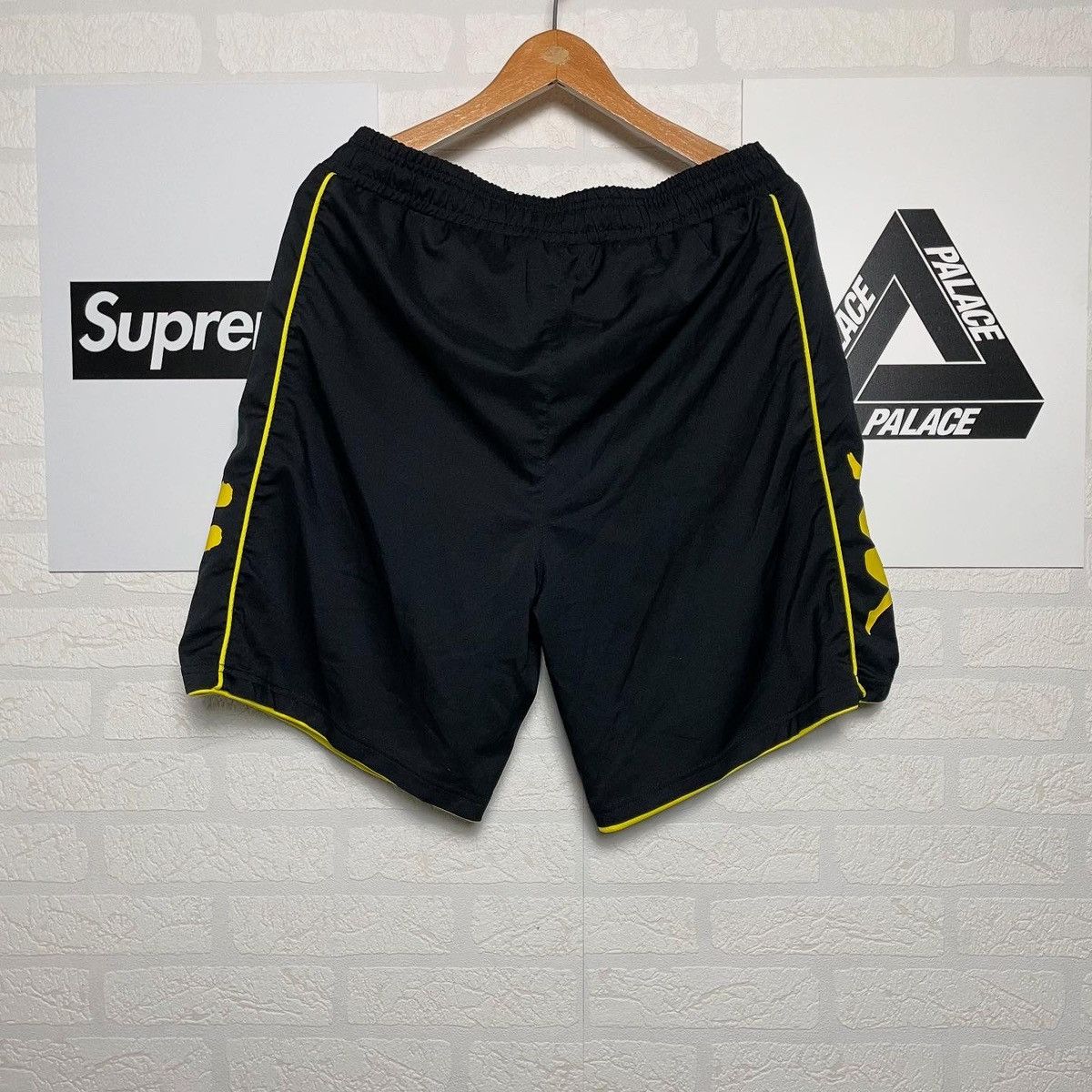 Kappa Shorts Borussia dortmund vintage black kappa Size US 34 / EU 50 - 2 Thumbnail