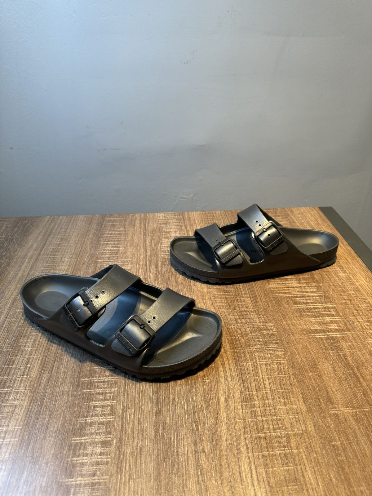Birkenstock Birkenstock Arizona EVA Anthracite Regular Size 41 L10 M8 Size US 8 / IT 38 - 2 Thumbnail
