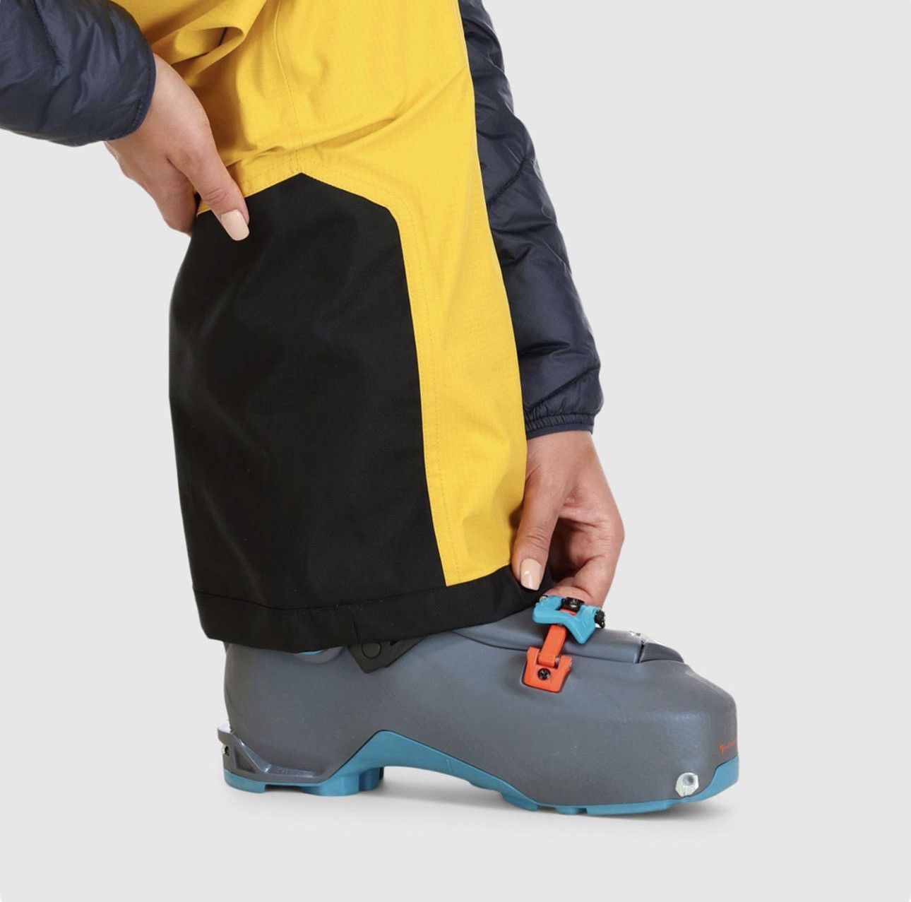 Outdoor Research Outdoor Research Carbide Bib Pants Size 26" / US 2 / IT 38 - 6 Thumbnail