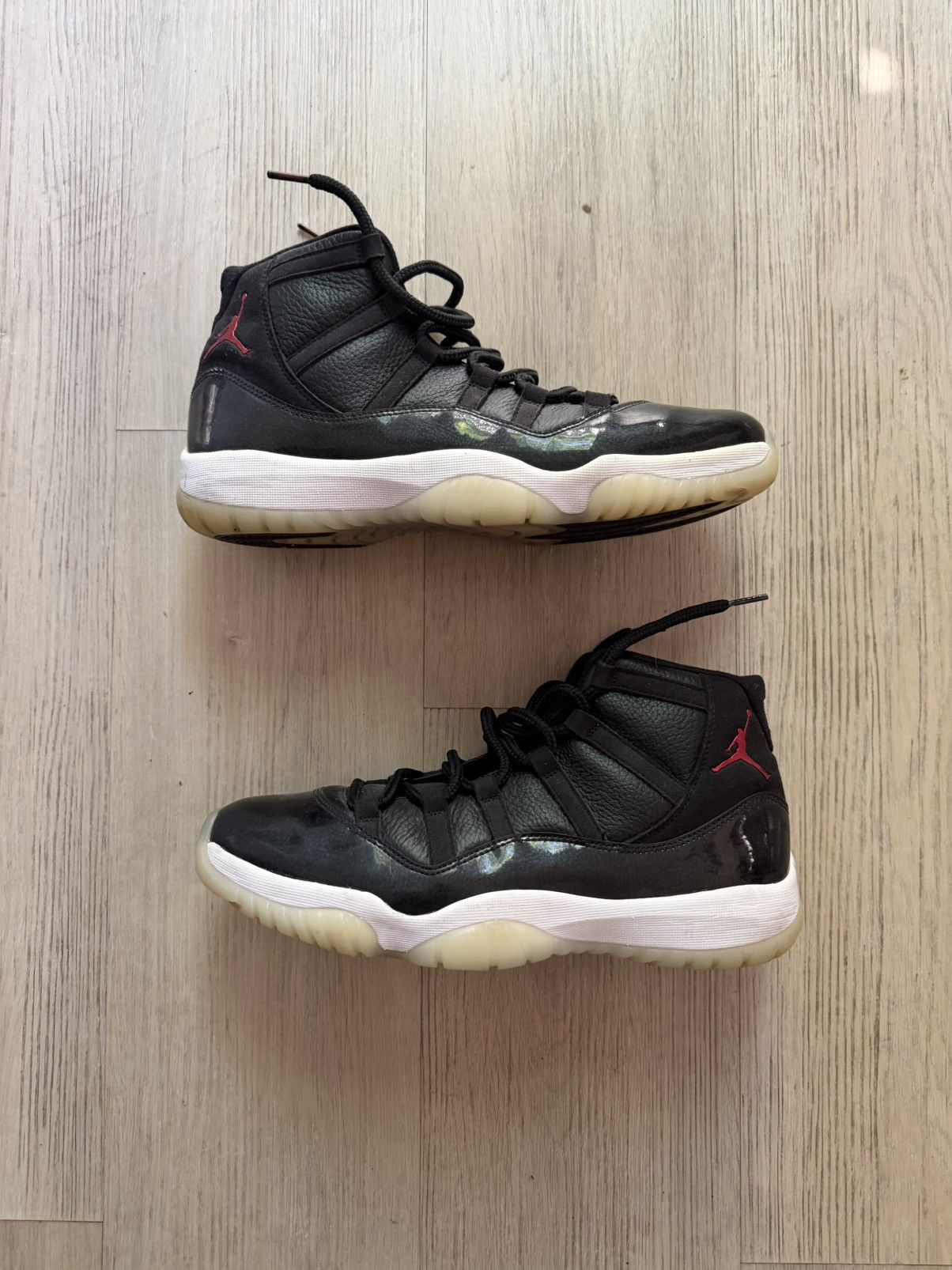 Jordan Brand Air Jordan 11 Retro 72-10' Size US 11 / EU 44 - 1 Thumbnail