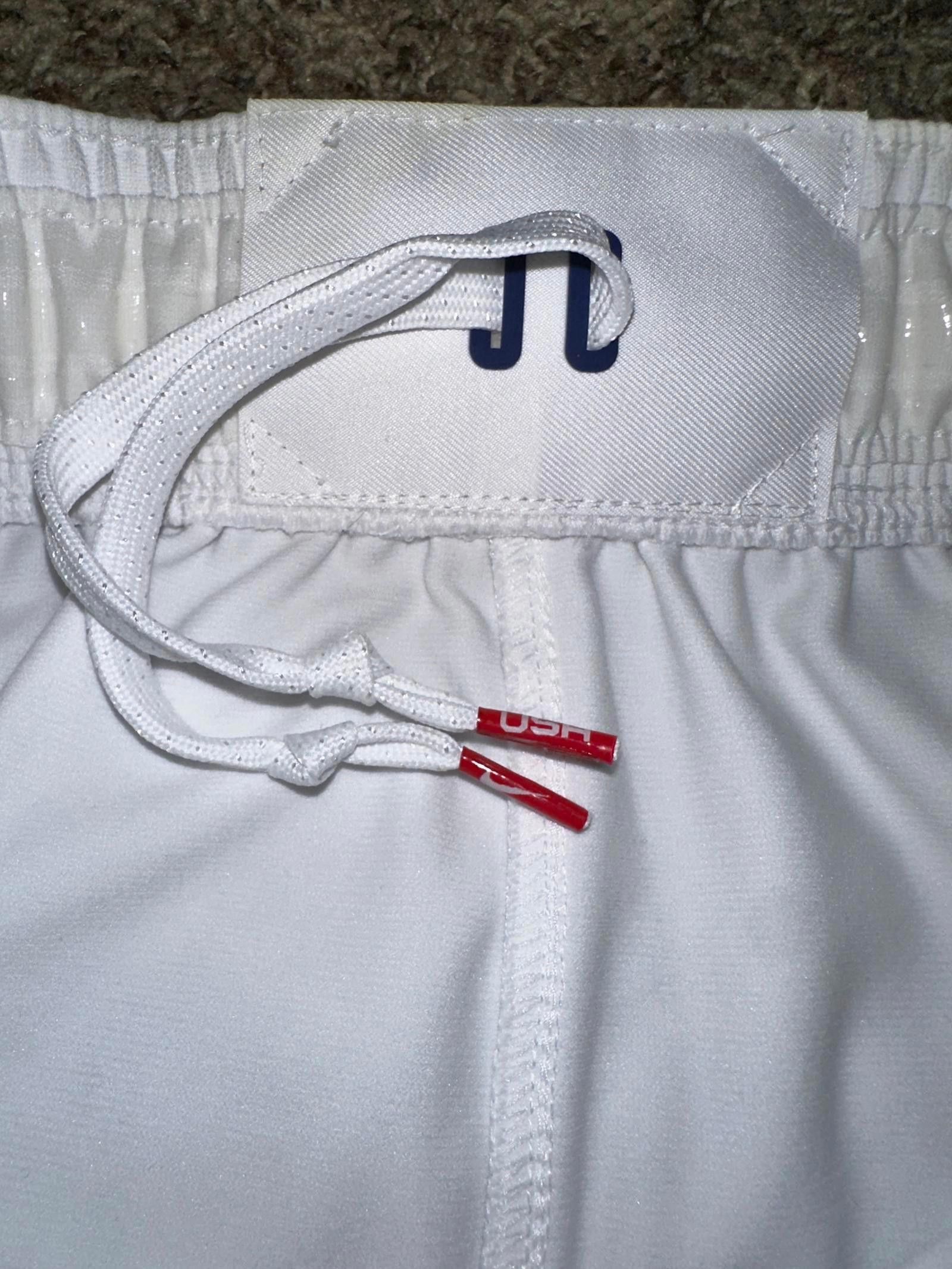 Nike Nike Men's Basketball Team USA Authentic Tokyo Home White Short Sample Size US 34 / EU 50 - 9 Thumbnail