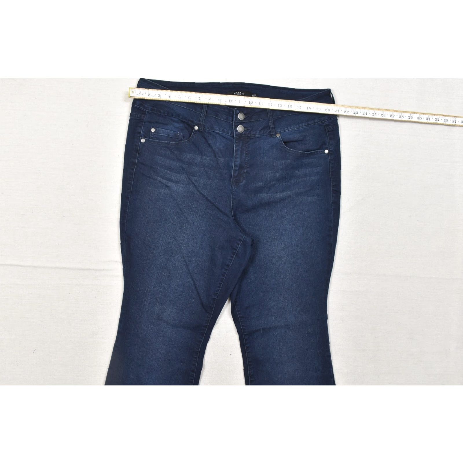 Torrid Torrid Denim Bootscut Jeans 22S Plus Size Dark Wash Stretch 5-Pocket Zip Button Women Size 40" / US 18 - 4 Thumbnail