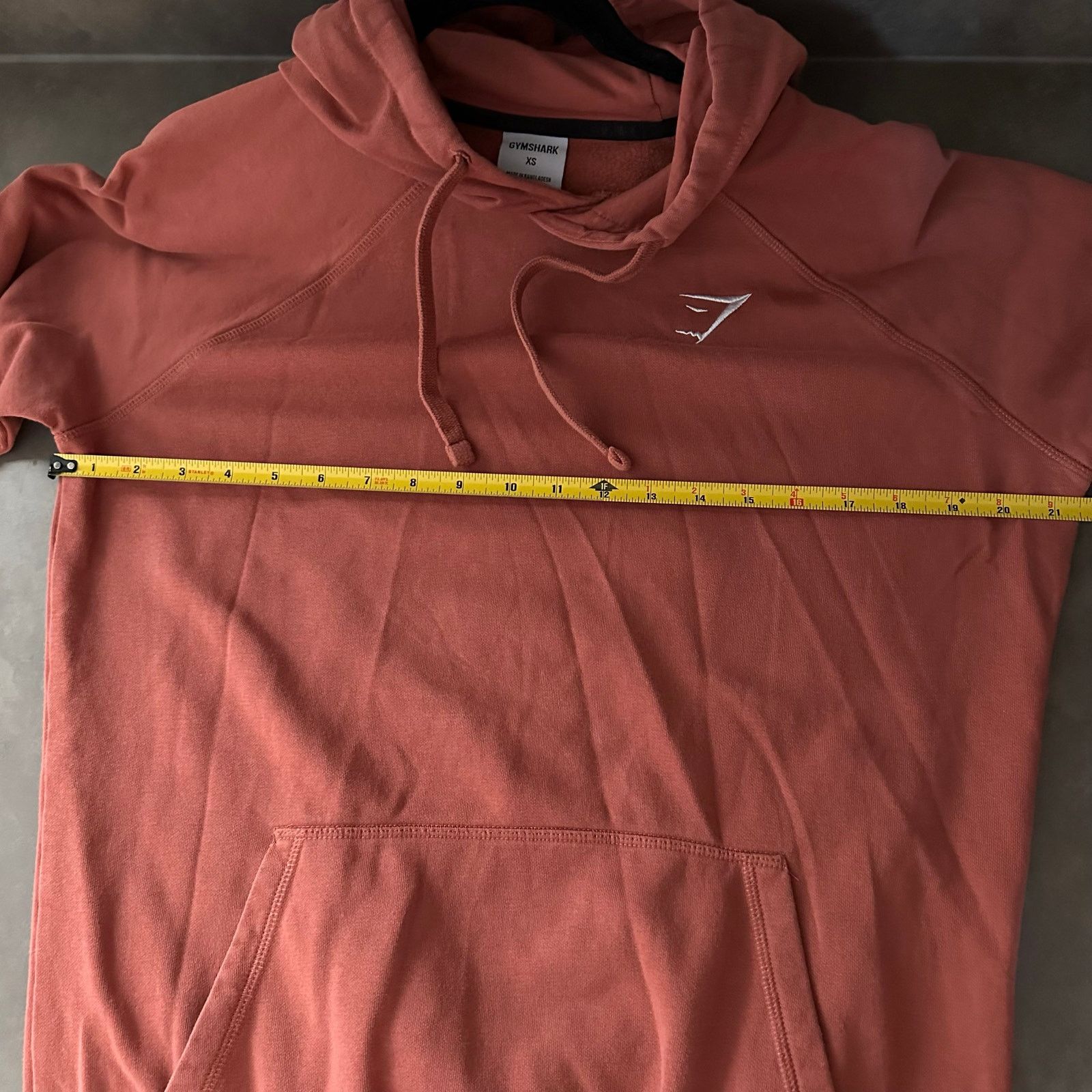 Gymshark Gymshark Crest Hoodie, Persimmon Red - size XS Size US XS / EU 42 / 0 - 4 Thumbnail