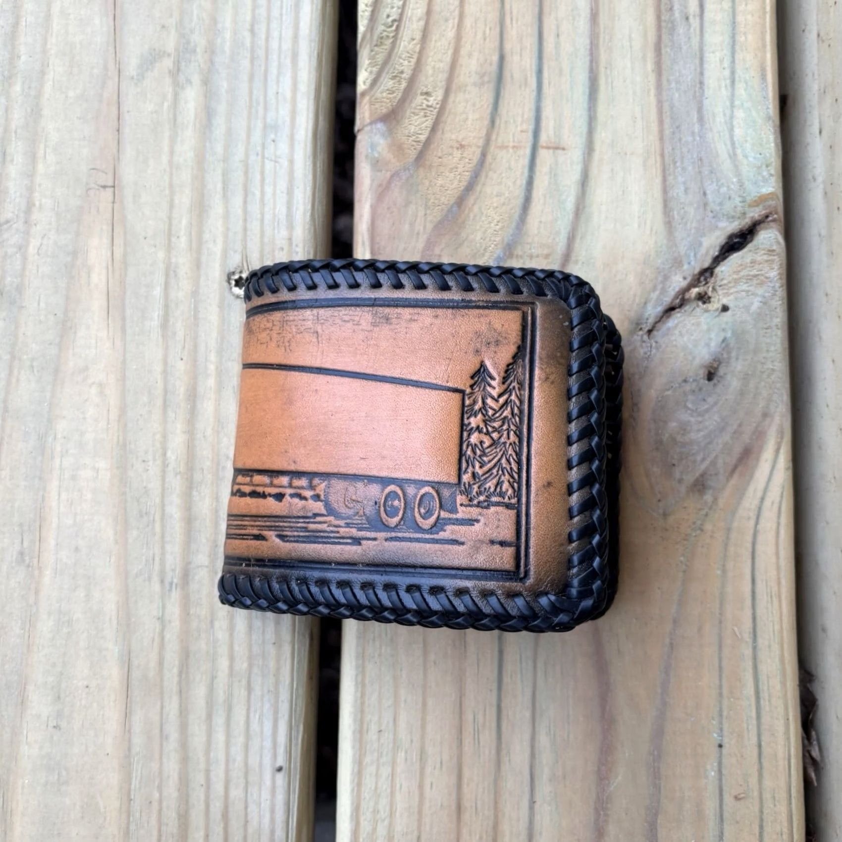 Vintage VINTAGE Hand Tooled Leather Wallet Bifold Trucker Design Whipstitch Big Rig Handmade Men's Brown Leather Wallet 8.5in Open 4in Folded Size ONE SIZE - 3 Thumbnail
