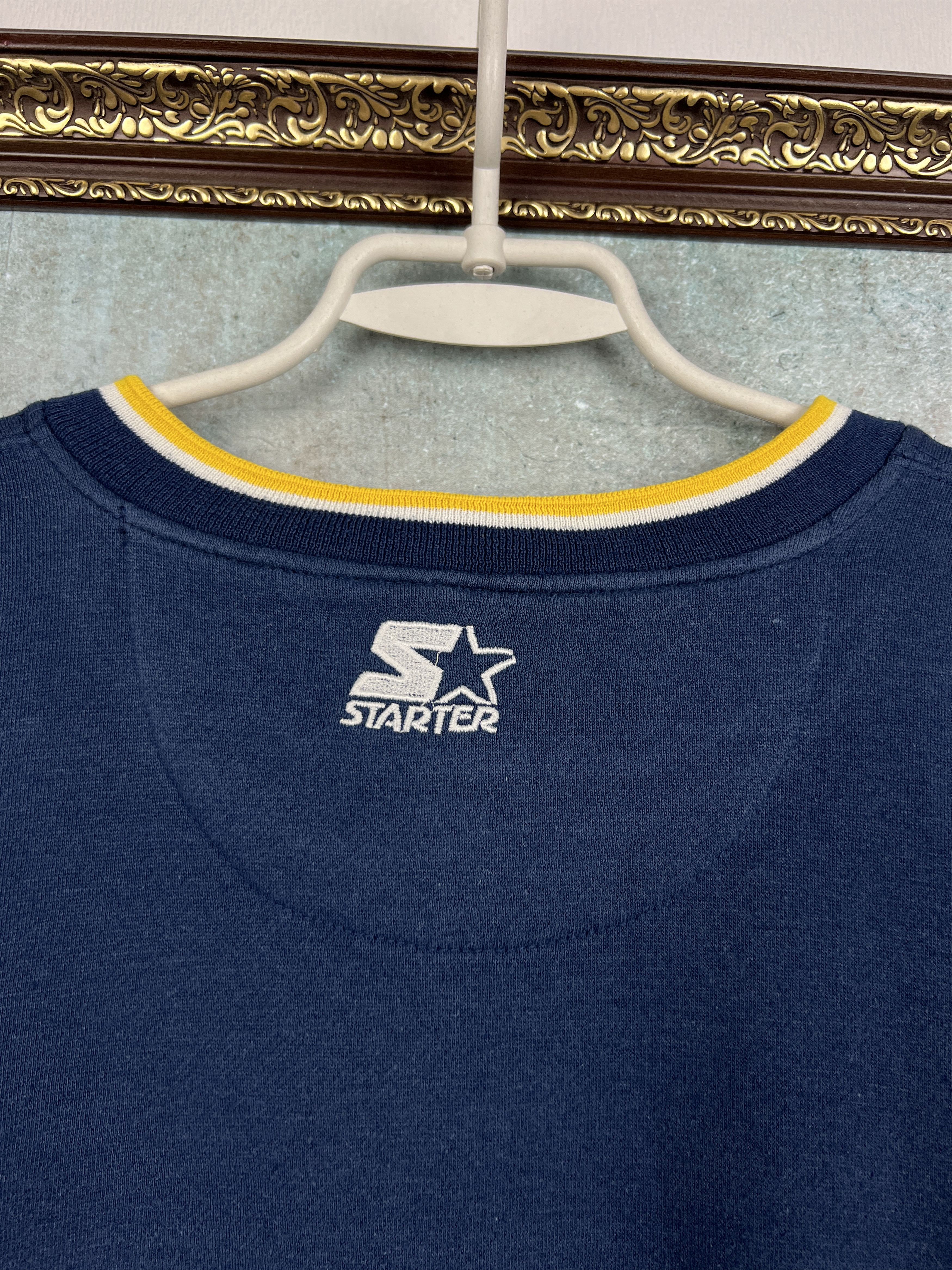 Starter Vintage Michigan Wolverines Sweatshirt Over Print Crewneck Size US XL / EU 56 / 4 - 10 Thumbnail