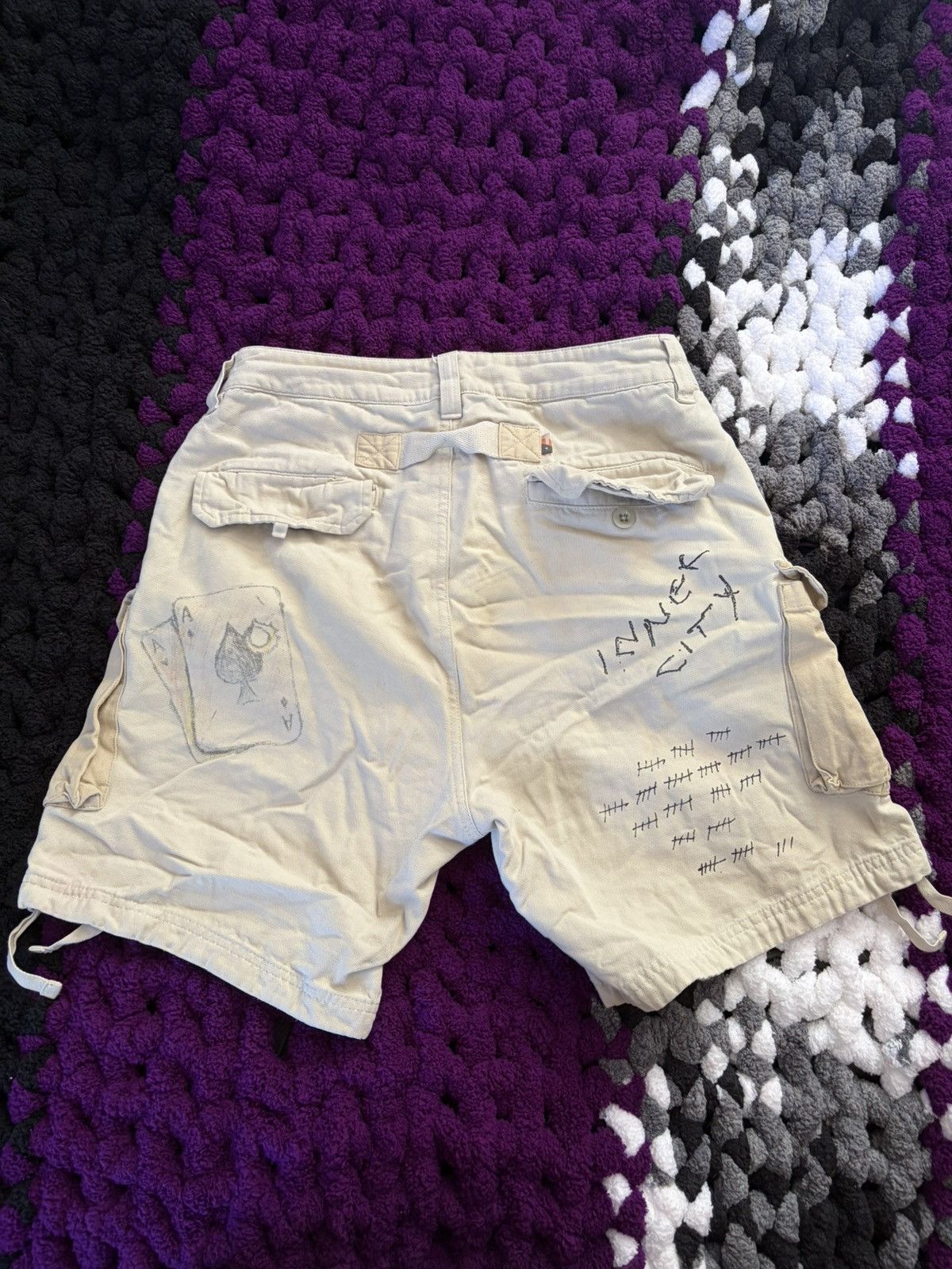 Honor the Gift Honor the gift cargo shorts Size US 28 / EU 44 - 1 Thumbnail