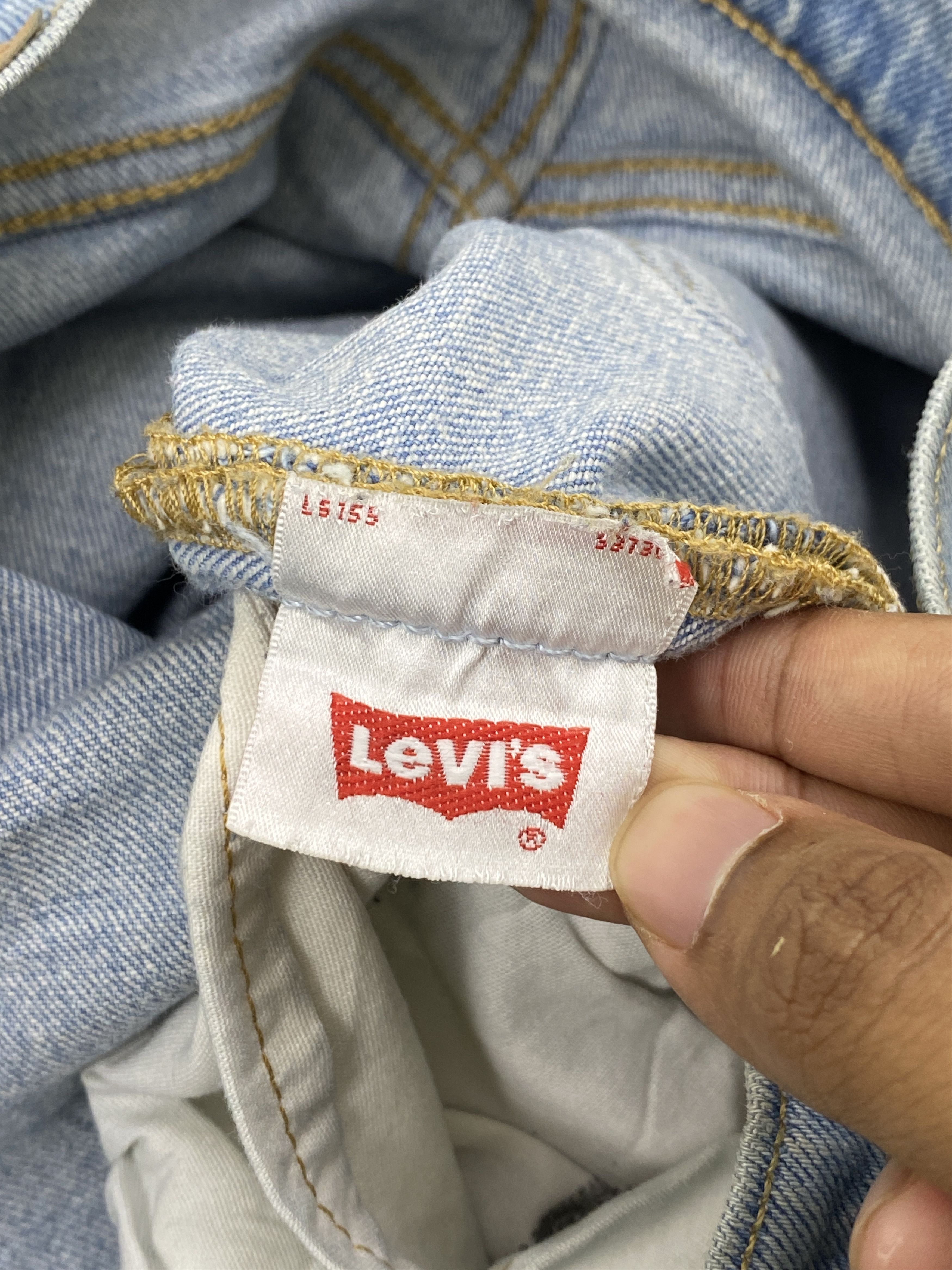 Levi's Vintage Levis 501 Light Wash Blue Jeans DP2755 Size US 32 / EU 48 - 10 Thumbnail