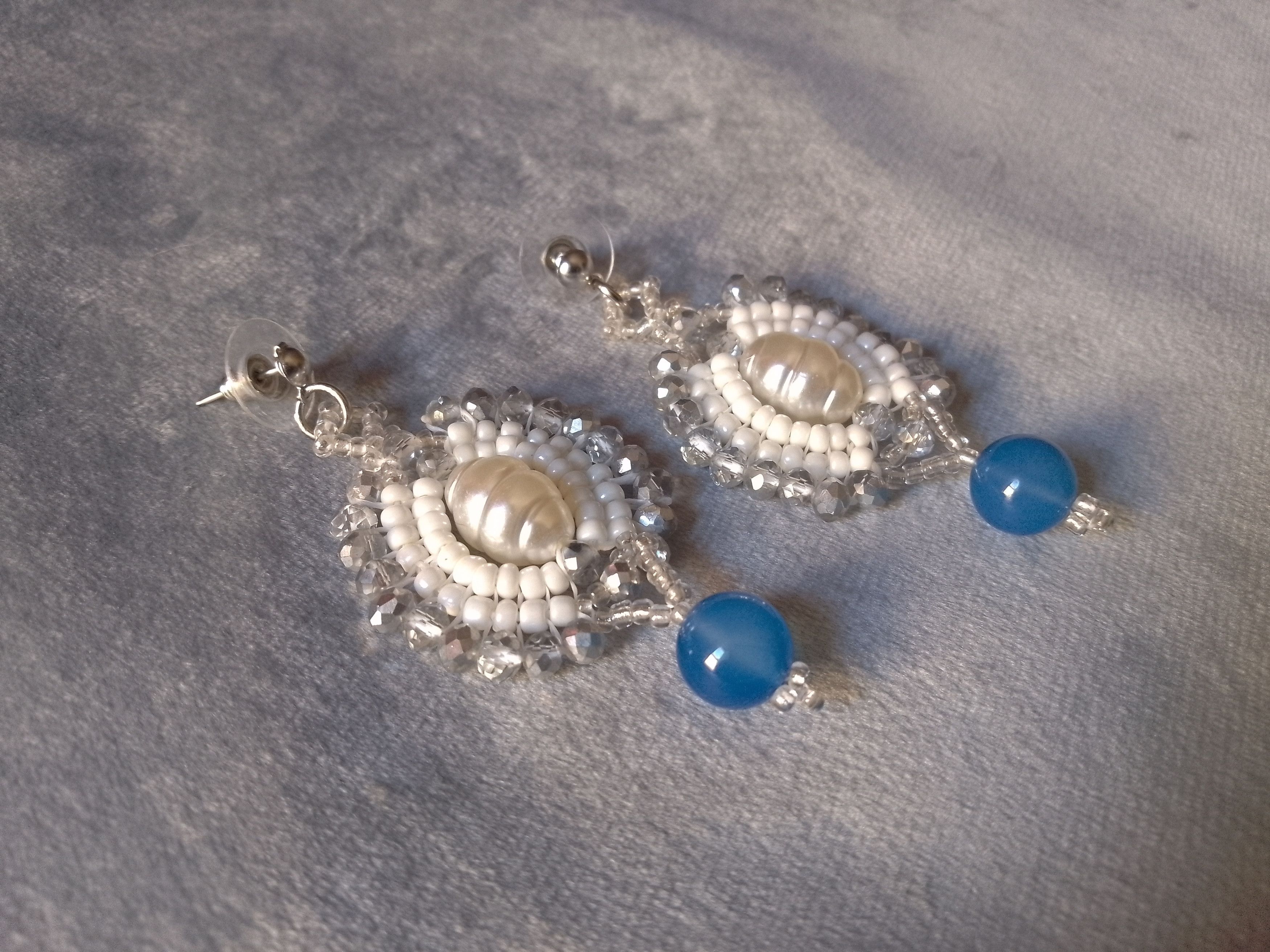 Handmade Glamour earrings pearls and Blue agate gemstones Size ONE SIZE - 2 Thumbnail