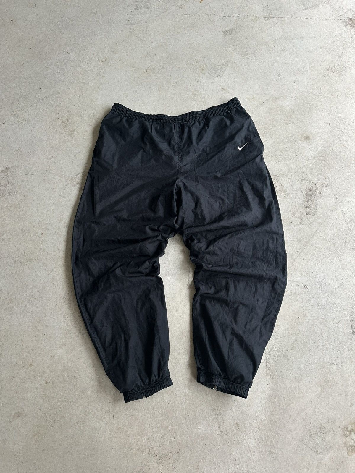 Nike Vintage Nike Sweatpants Size US 34 / EU 50 - 1 Thumbnail