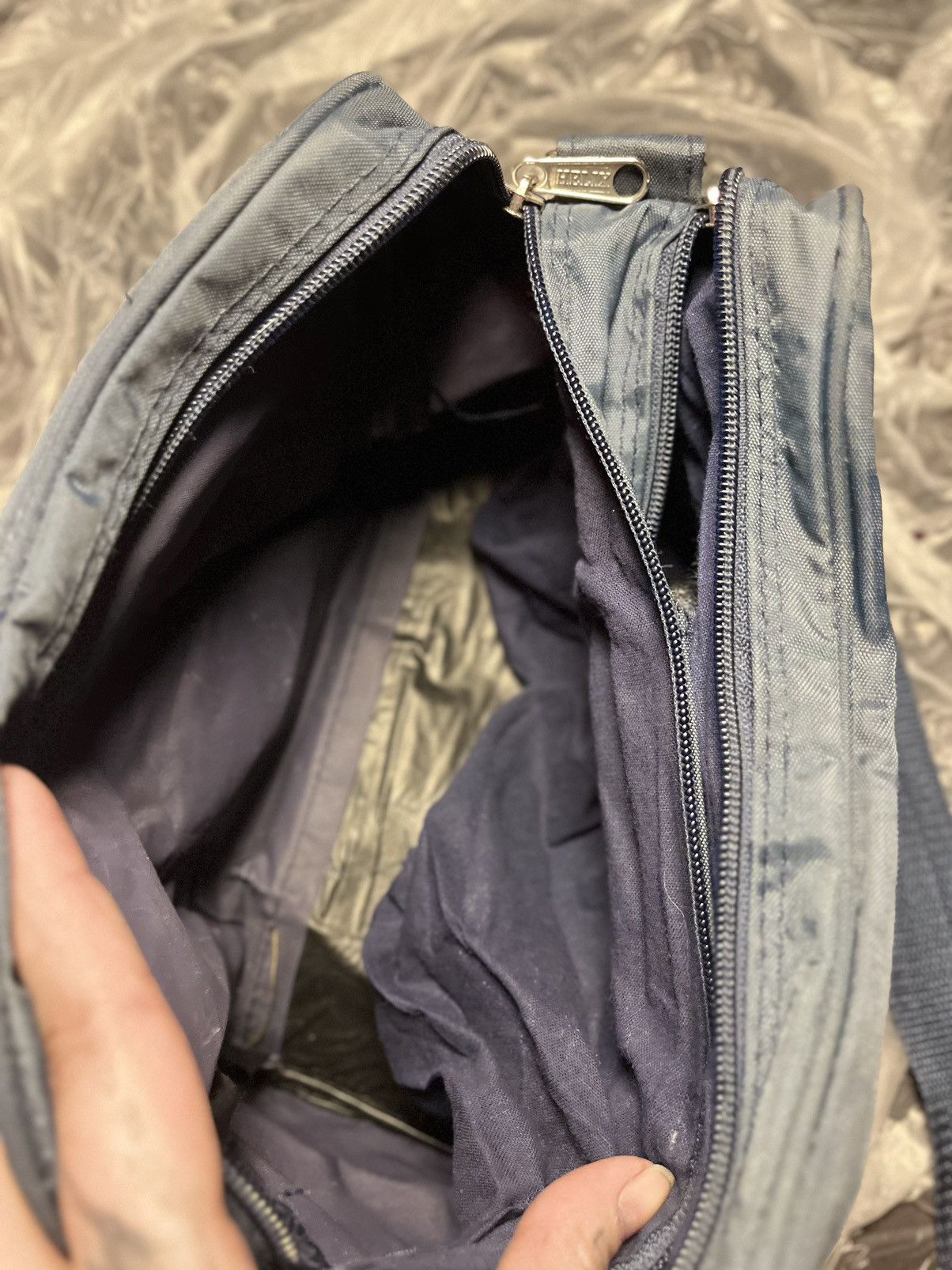 Helix Helix Collection Nylon Messenger Bag Functional UtilityStyle Size ONE SIZE - 9 Thumbnail