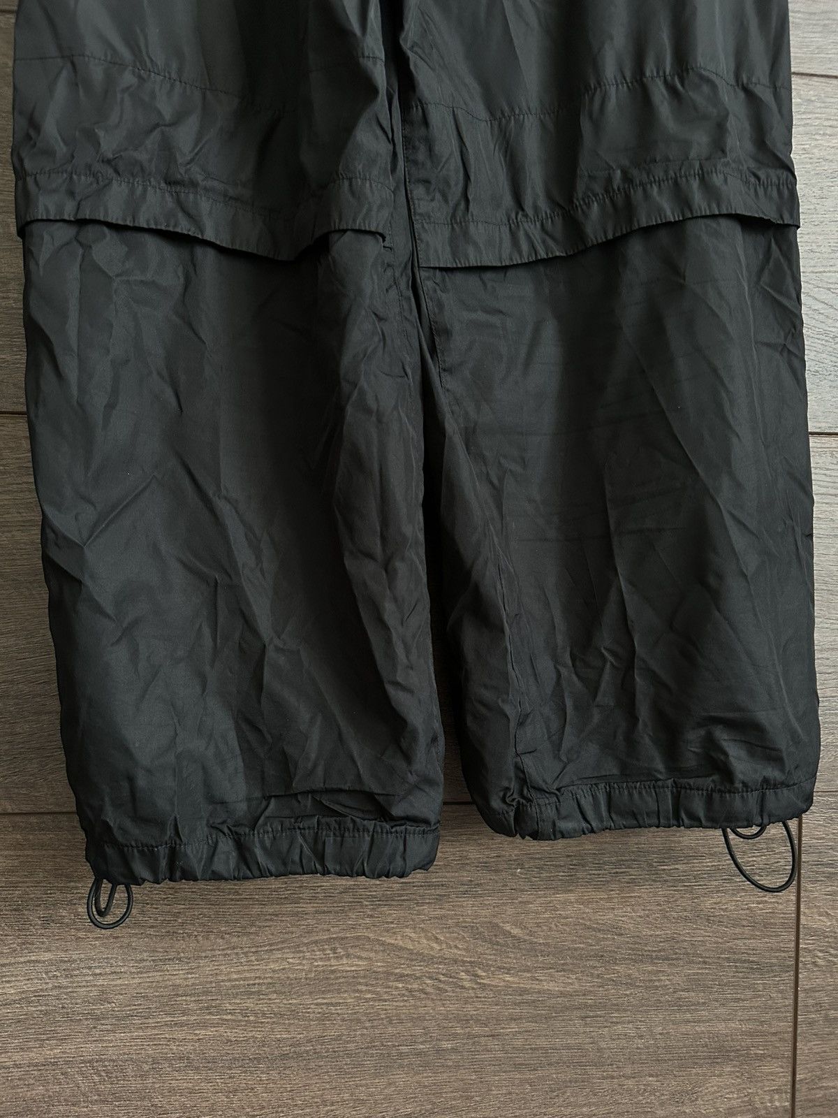 Nike Vintage 00’s Nike Mini Swoosh Y2K Nylon Track Pants Size XXL Size US 40 / EU 56 - 9 Thumbnail