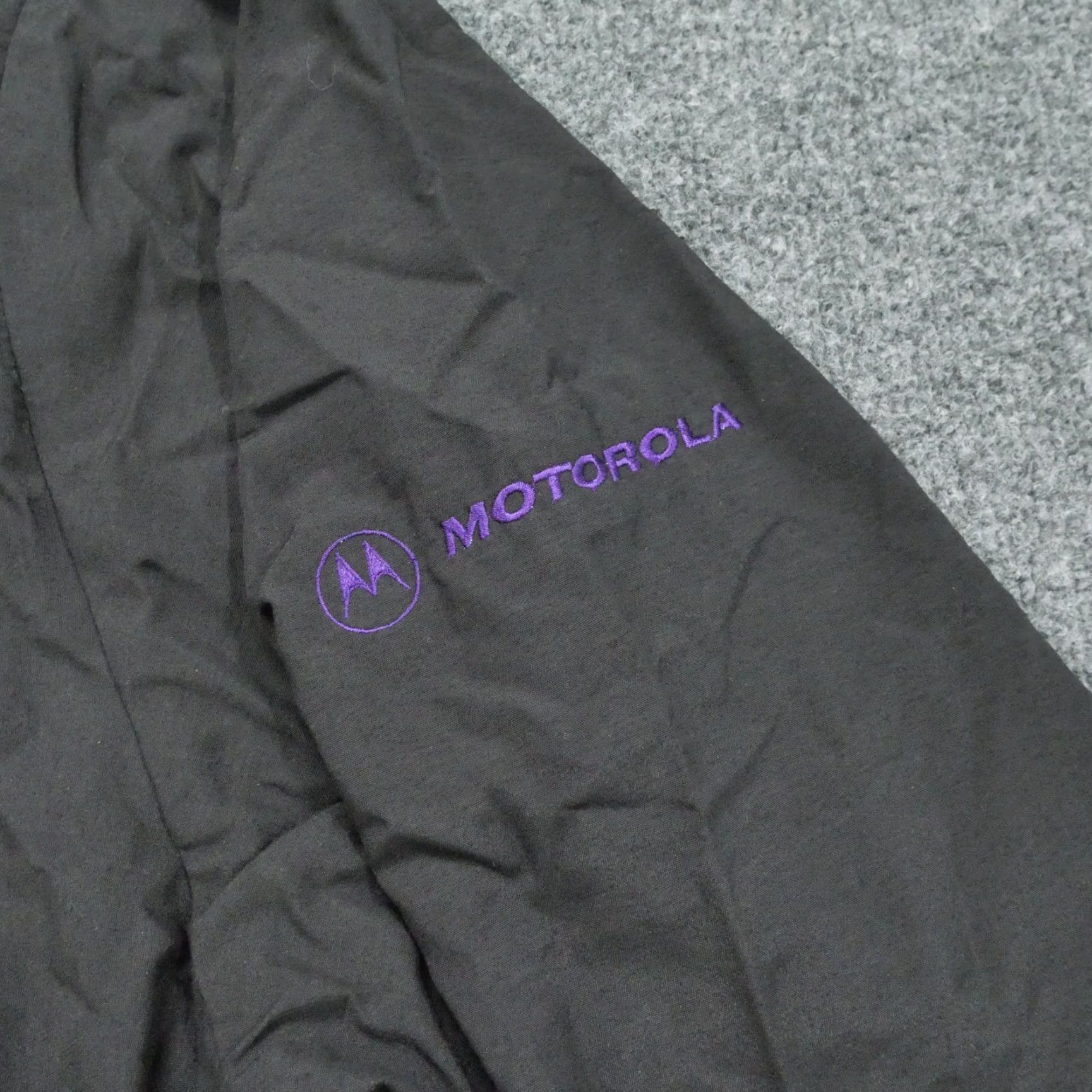 Vintage VINTAGE Jammin Jacket Windbreaker Mens XL Black 90s Windbreaker Logo Jammin Jacket Mens XL Black 90s Size US XL / EU 56 / 4 - 2 Thumbnail