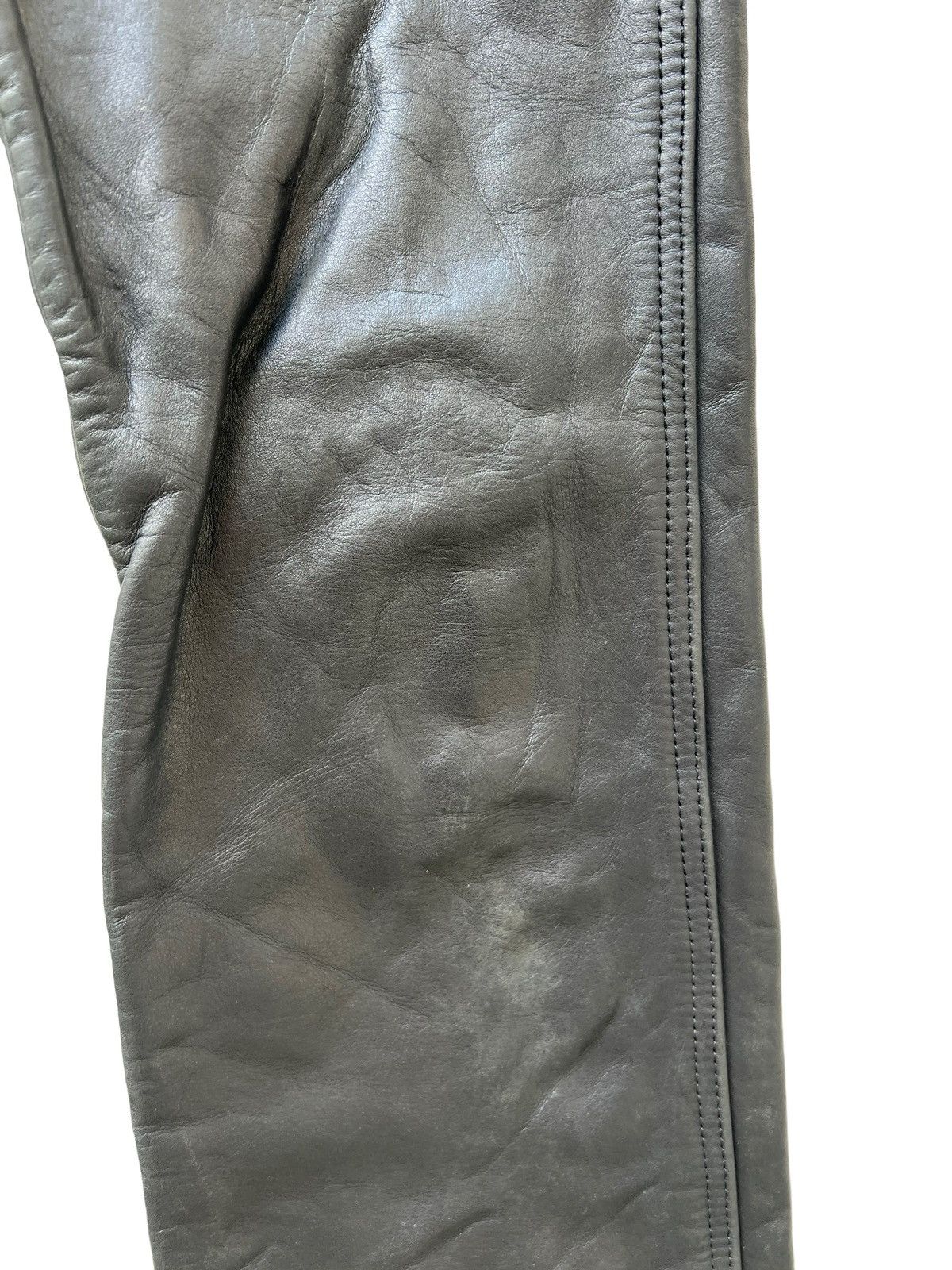 Harley Davidson × Leather × Vintage Vintage Harley Davidson Black Cowhide Bootcut Leather Pant Size US 29 - 12 Thumbnail