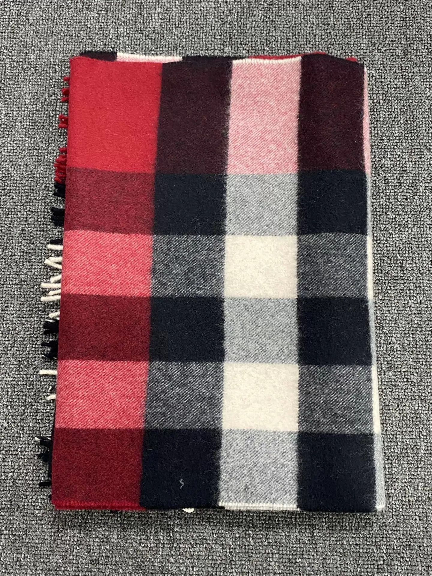 Burberry Burberry Check Cashmere Scarf 99 New Size ONE SIZE - 3 Thumbnail
