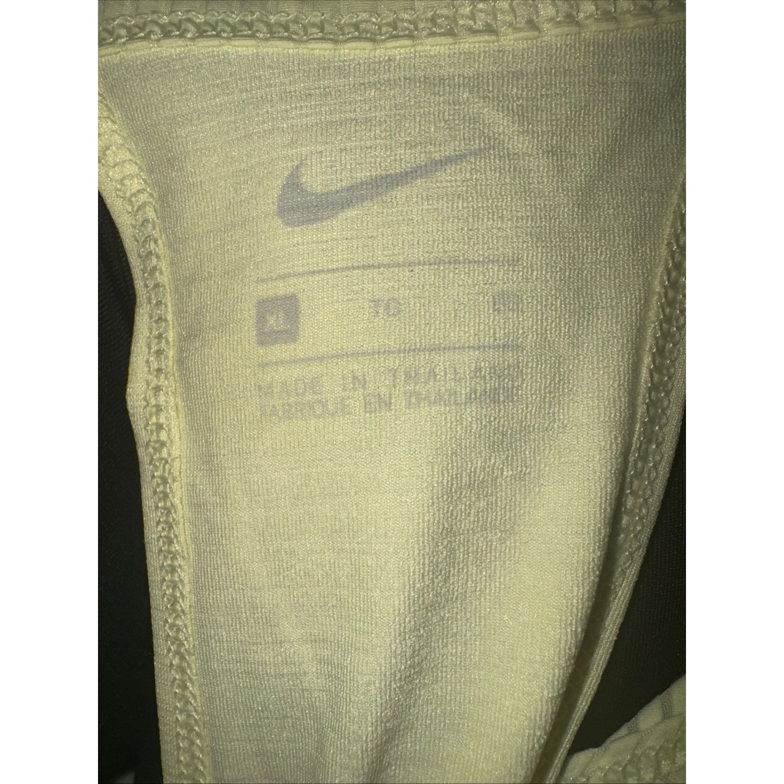 Nike Nike Women’s Air Graphic Running Shirt Xlarge Yellow (T10) Size XL / US 12-14 / IT 48-50 - 3 Thumbnail