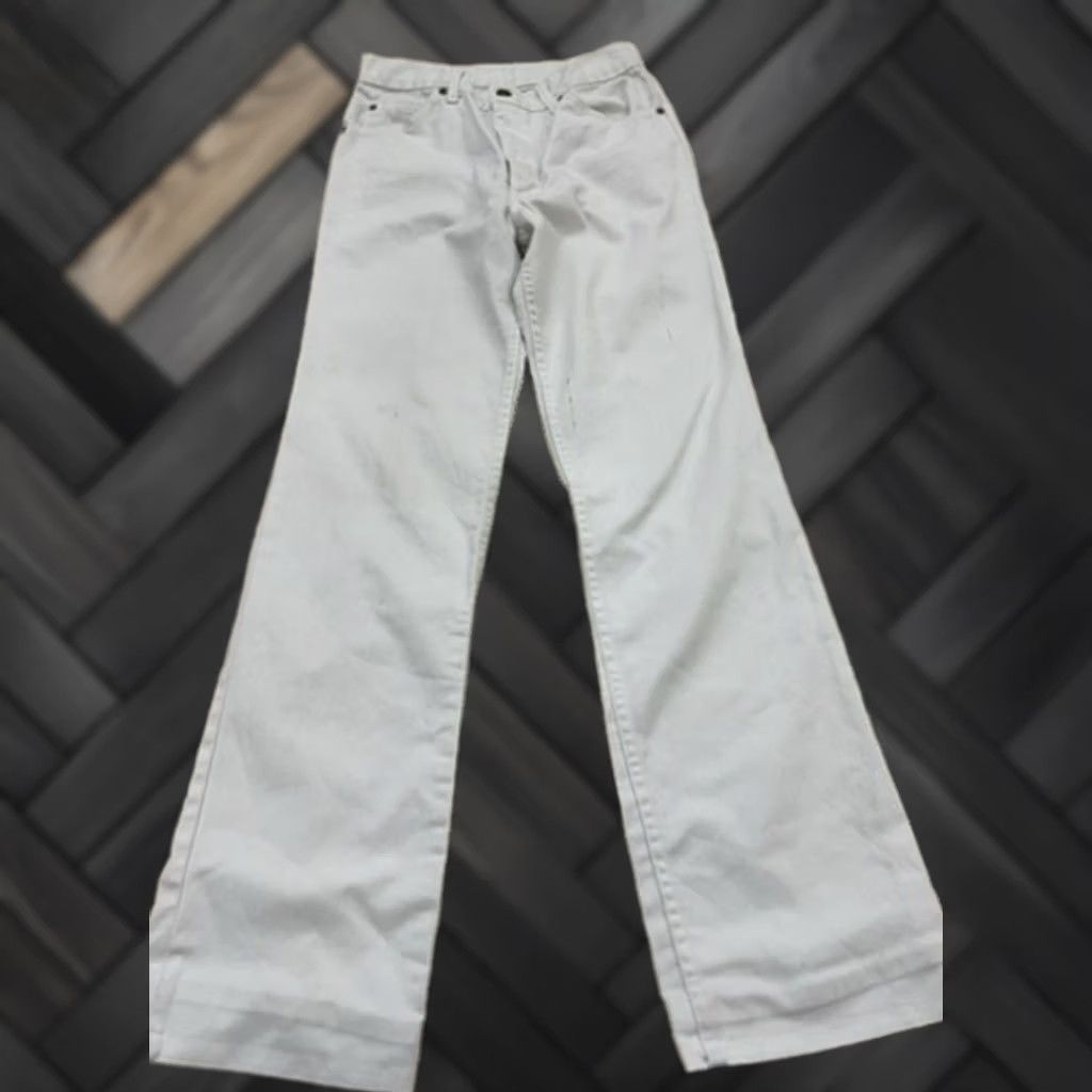 Levi's VINTAGE Levi's Women's White Flare Jeans 32x36 High Rise USA Size 24" / US 00 / IT 34 - 1 Thumbnail