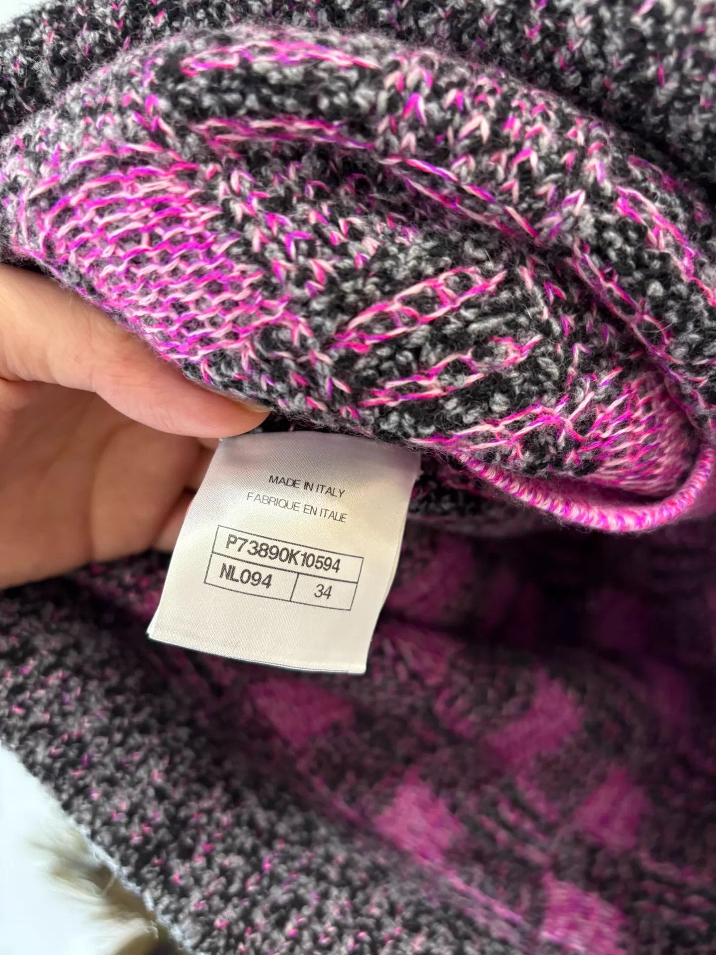 Chanel Chanel 20 Cashmere Knit Pencil Skirt Deadstock 34 Size 25" / US 0 / IT 36 - 5 Thumbnail