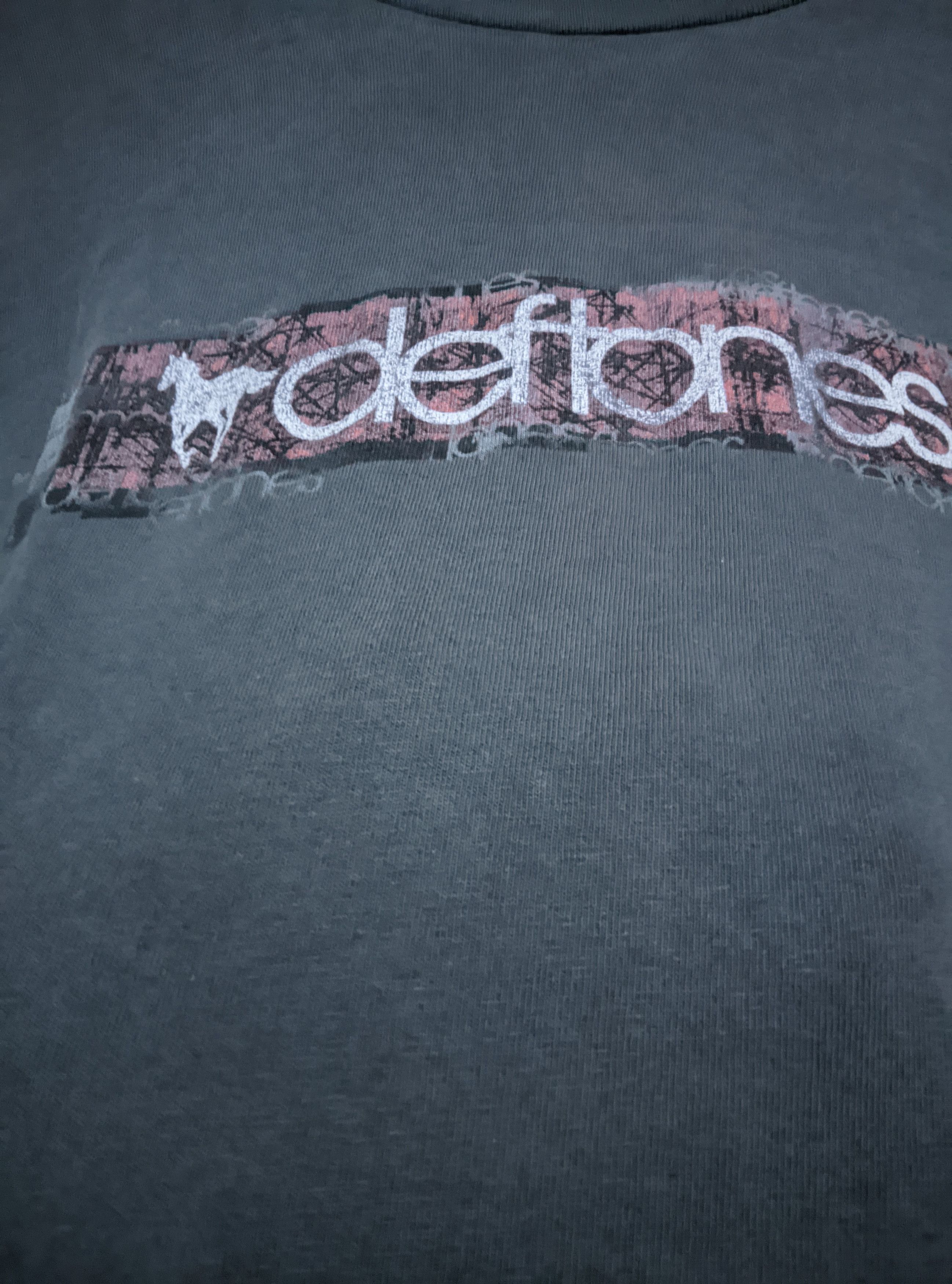 Band Tees Vintage 2000 deftones white pony nu metal t shirt Size US L / EU 52-54 / 3 - 10 Thumbnail