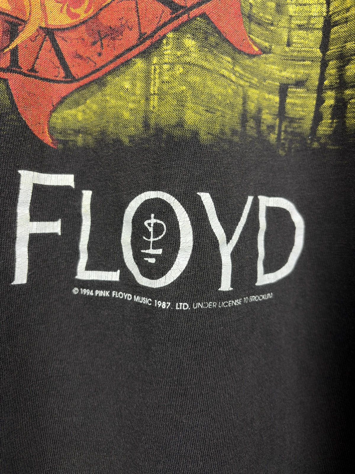 Vintage 1994 Pink Floyd Sun Dial Tour Faded Vintage Tshirt Size US L / EU 52-54 / 3 - 3 Thumbnail