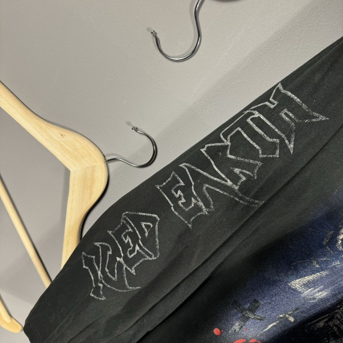 Band Tees Vintage 2002 Iced Earth Horror Show Tour Long Sleeve T-shirt Size US XL / EU 56 / 4 - 7 Thumbnail