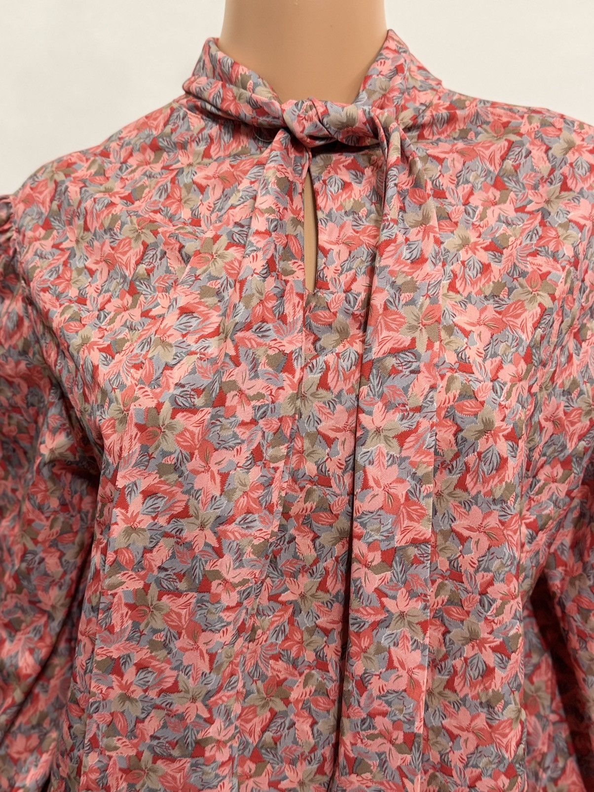 Vintage Women’s Vintage Pussycat Bow Floral Print Blouse Size XXL / US 16-18 / IT 52-54 - 4 Thumbnail