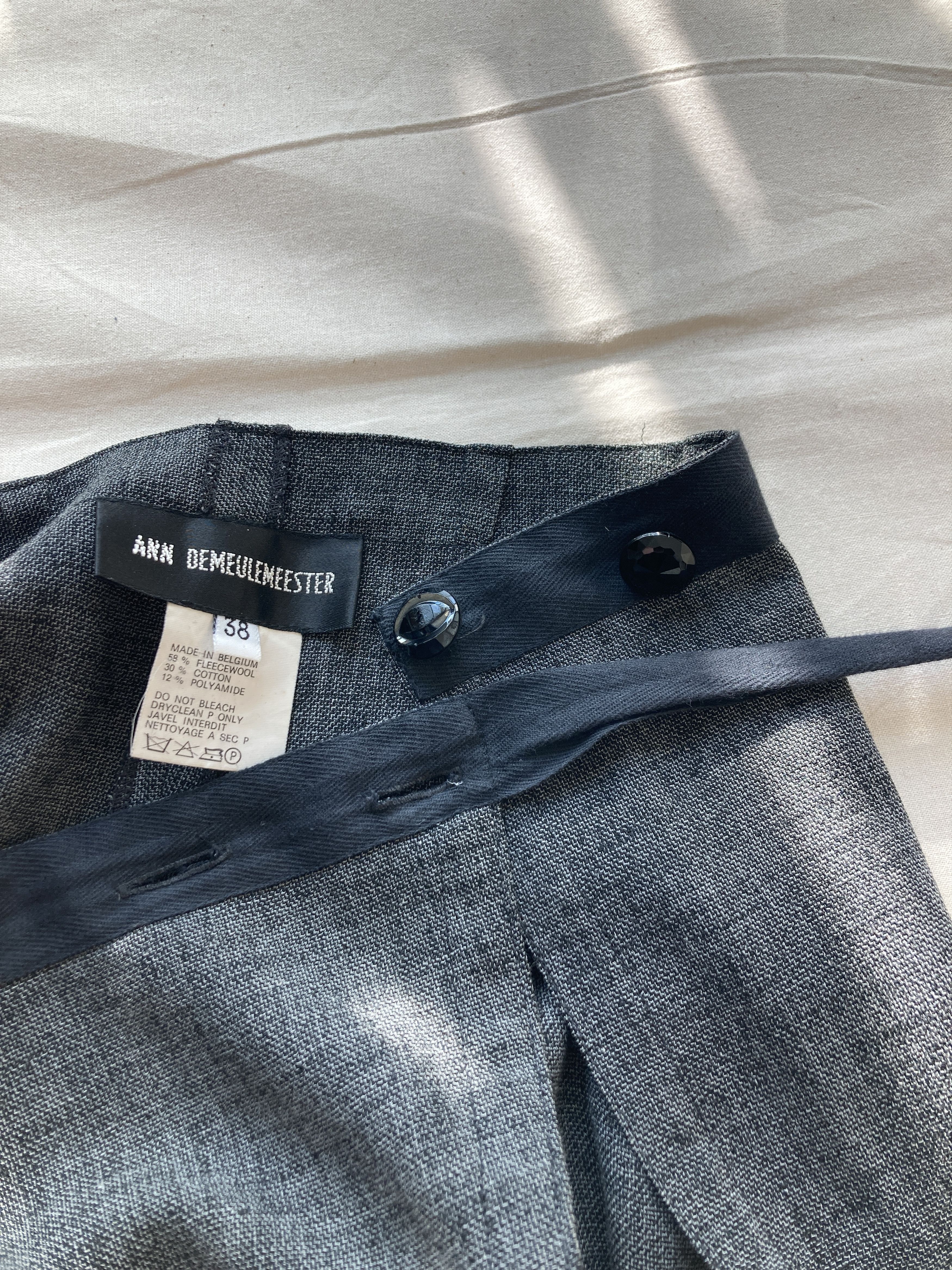 Ann Demeulemeester Early 90's Grey Side Buttoned Trousers Size 27" / US 4 / IT 40 - 7 Thumbnail