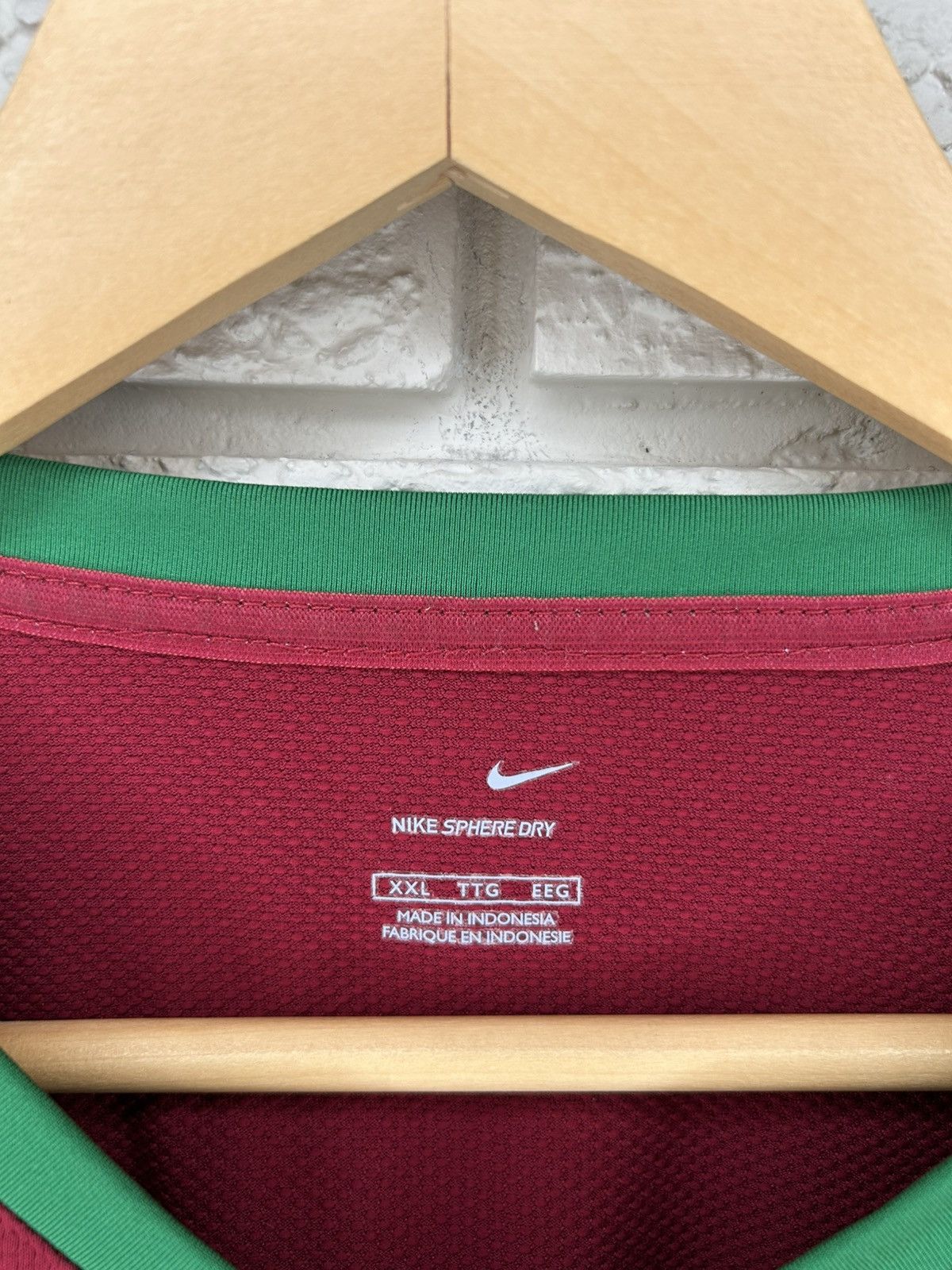Nike Vintage Nike Portugal 2006 Home Jersey Size US XXL / EU 58 / 5 - 8 Thumbnail