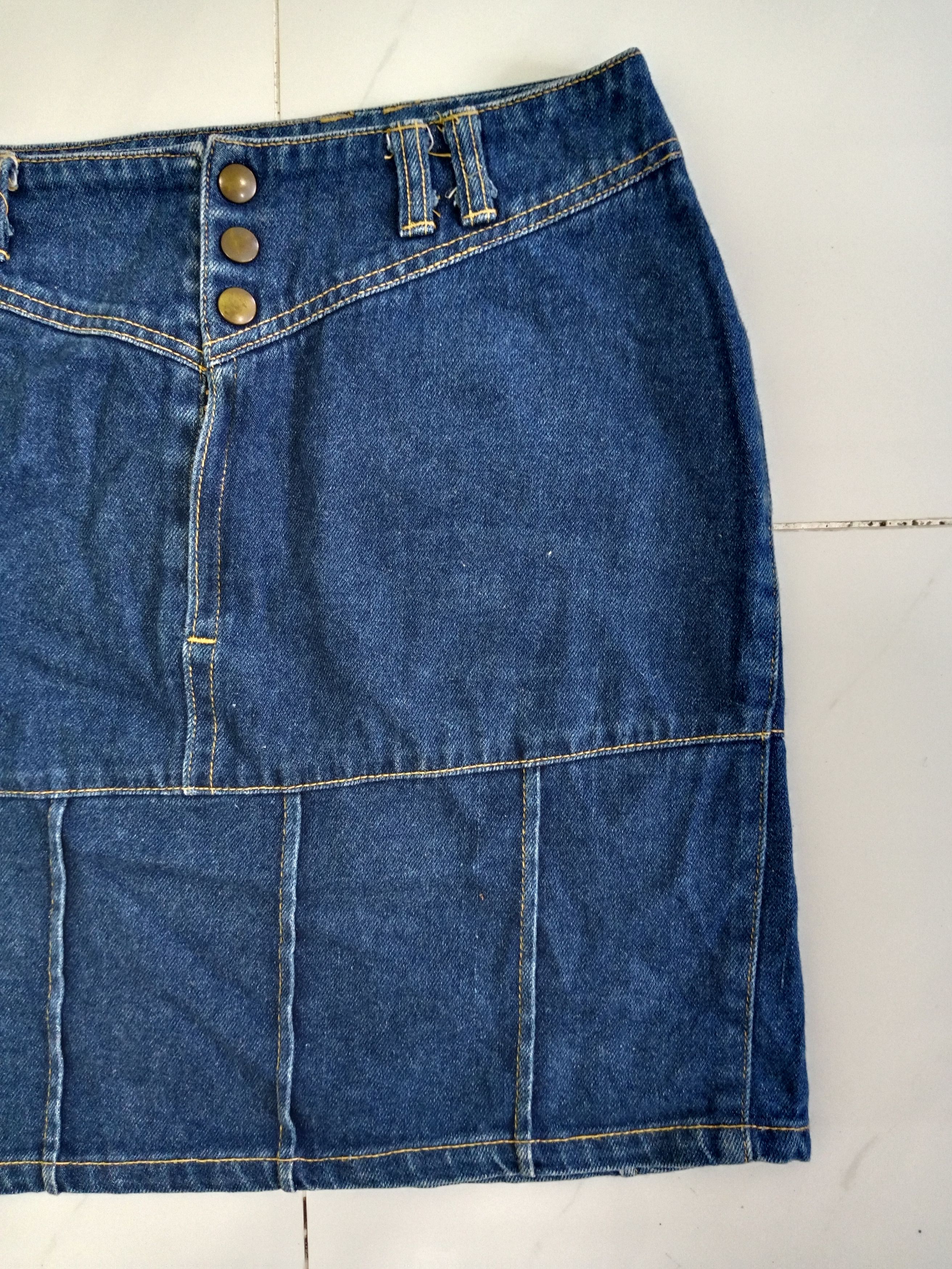 Japanese Brand Vintage Take Pleasure Denim Mini Skirts Japanese Brand Size 30" / US 8 / IT 44 - 5 Thumbnail
