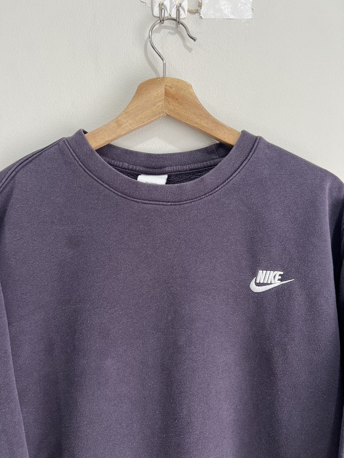 Vintage Vintage Nike Y2K Sweater Sweatshirt Swoosh Check Size US L / EU 52-54 / 3 - 4 Thumbnail