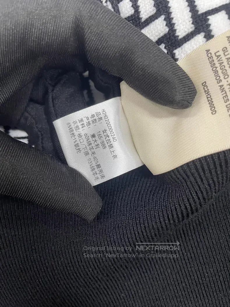 Hermes Hermes Black and white color-blocked wool blend knitted zi Size S / US 4 / IT 40 - 6 Thumbnail