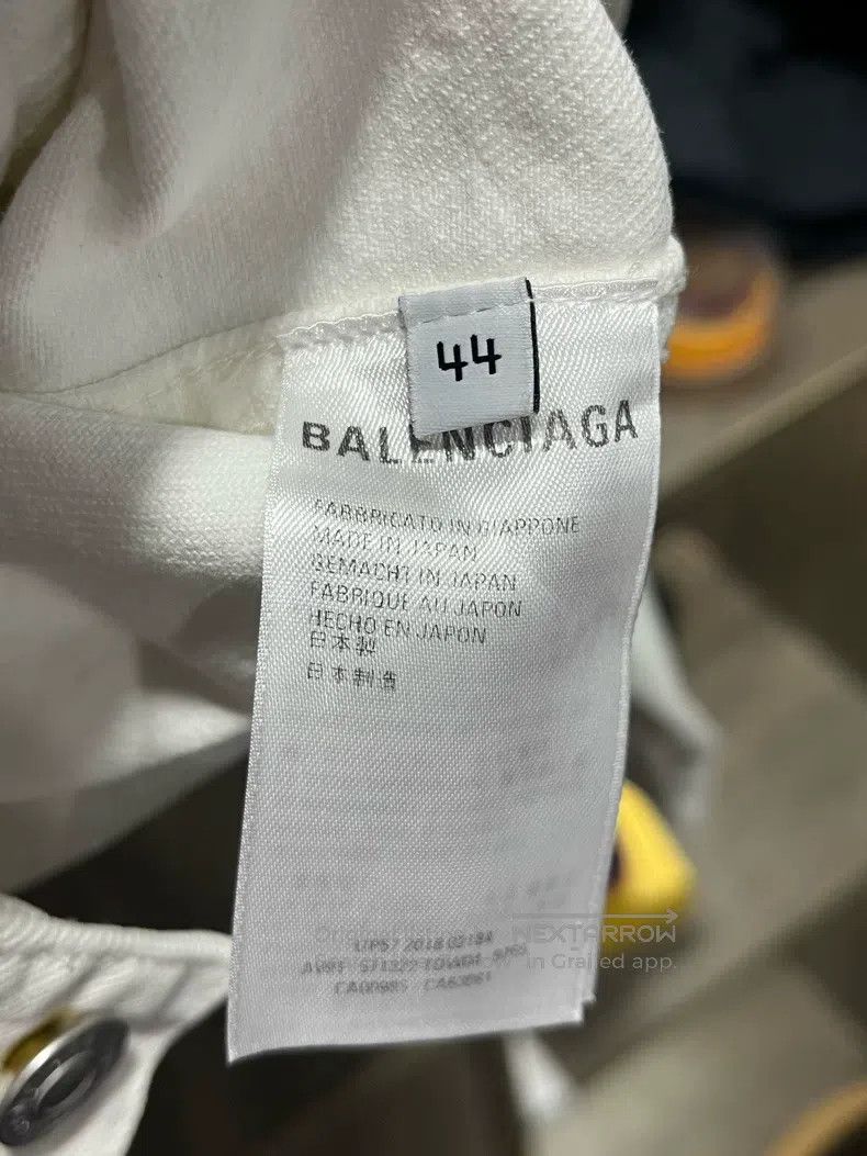 Balenciaga Balenciaga White large logo denim jacket Size US S / EU 44-46 / 1 - 7 Thumbnail