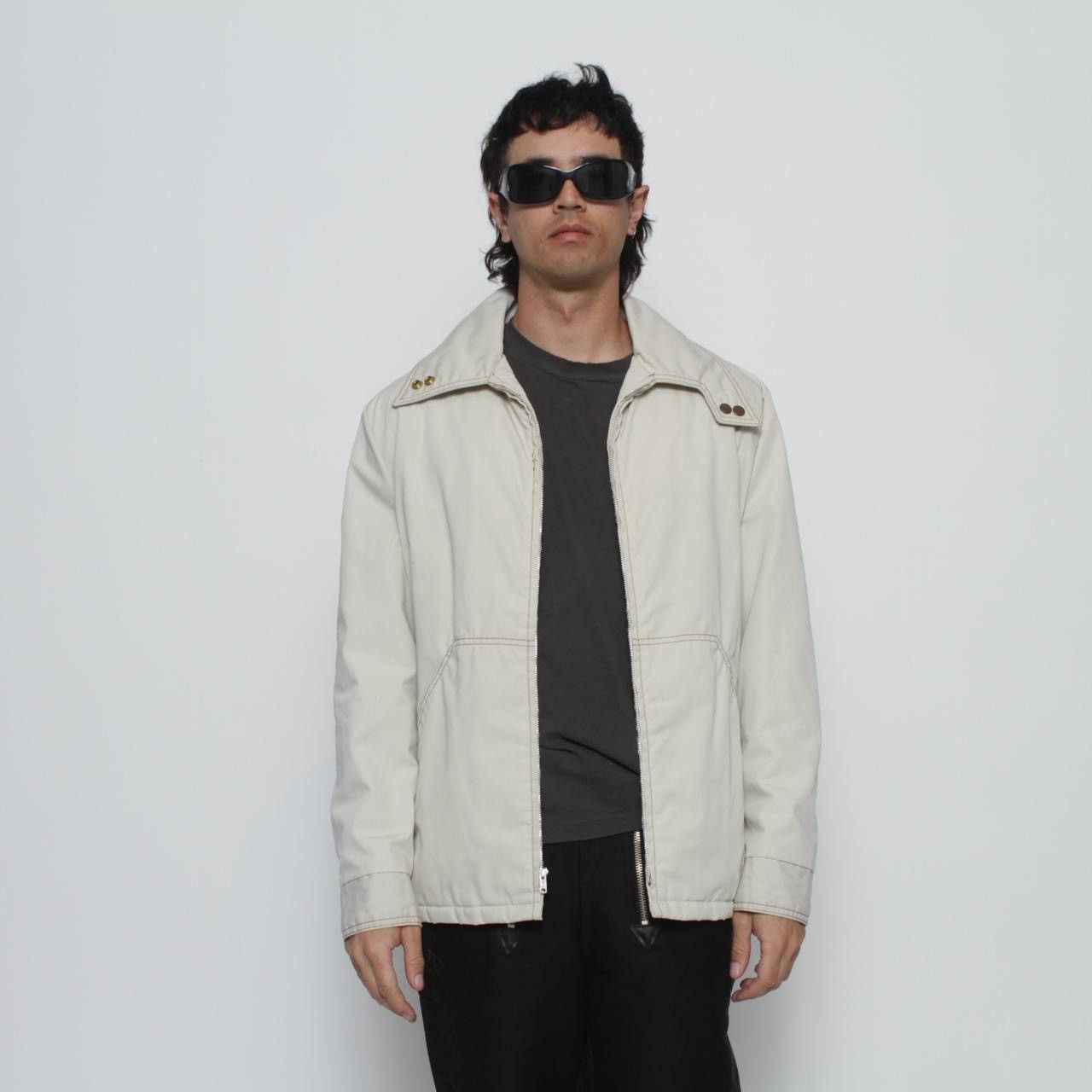 Vintage 70’S WHITE ZIP UP JACKET WITH BROWN CONTRAST STITCHING Size US L / EU 52-54 / 3 - 2 Thumbnail