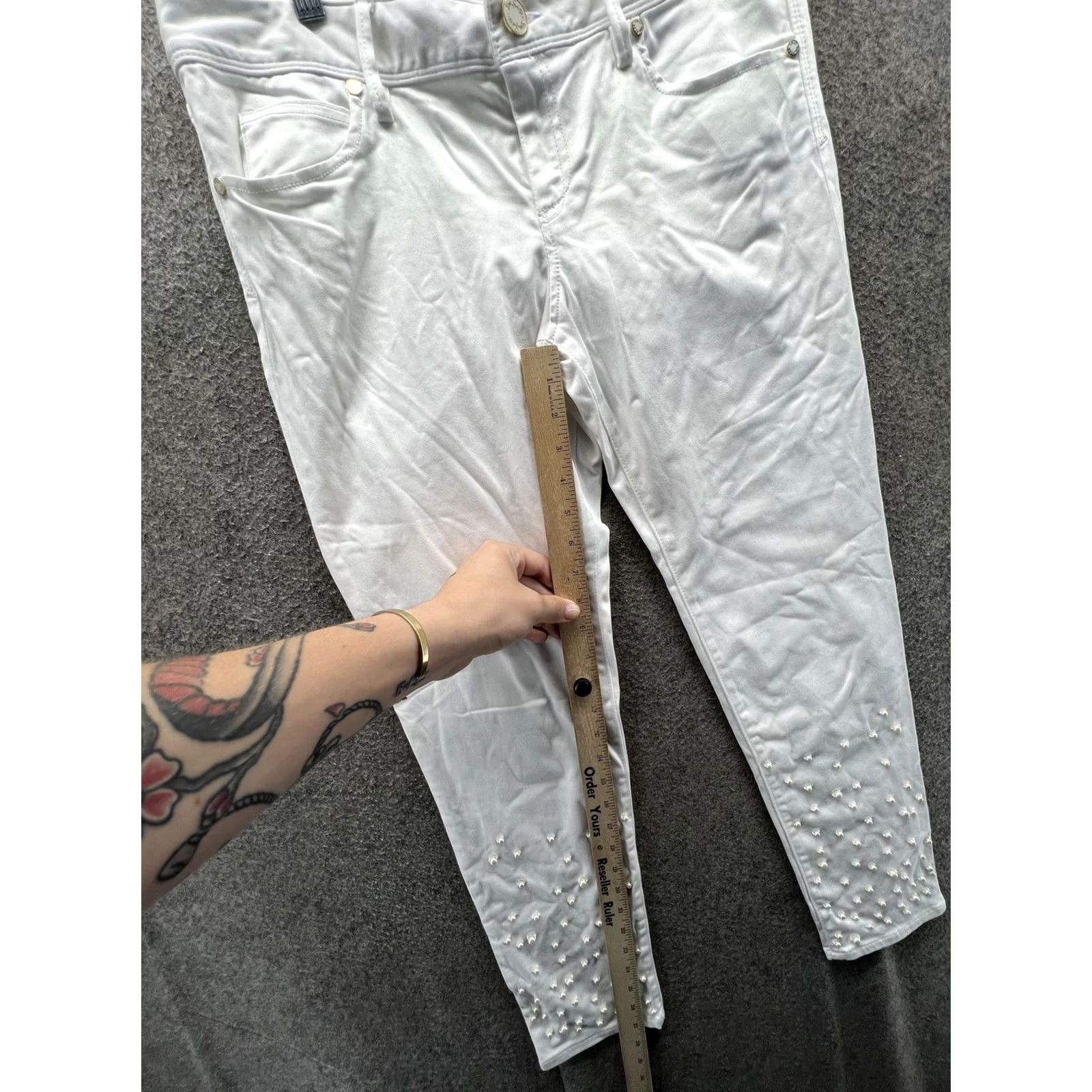 Lilly Pulitzer Lilly Pulitzer Jeans Womens 10 White Skinny Pearl Studded Denim Ankle Pants Slim 5-Pocket White Womens Jeans Size 32" / US 10 / IT 46 - 3 Thumbnail