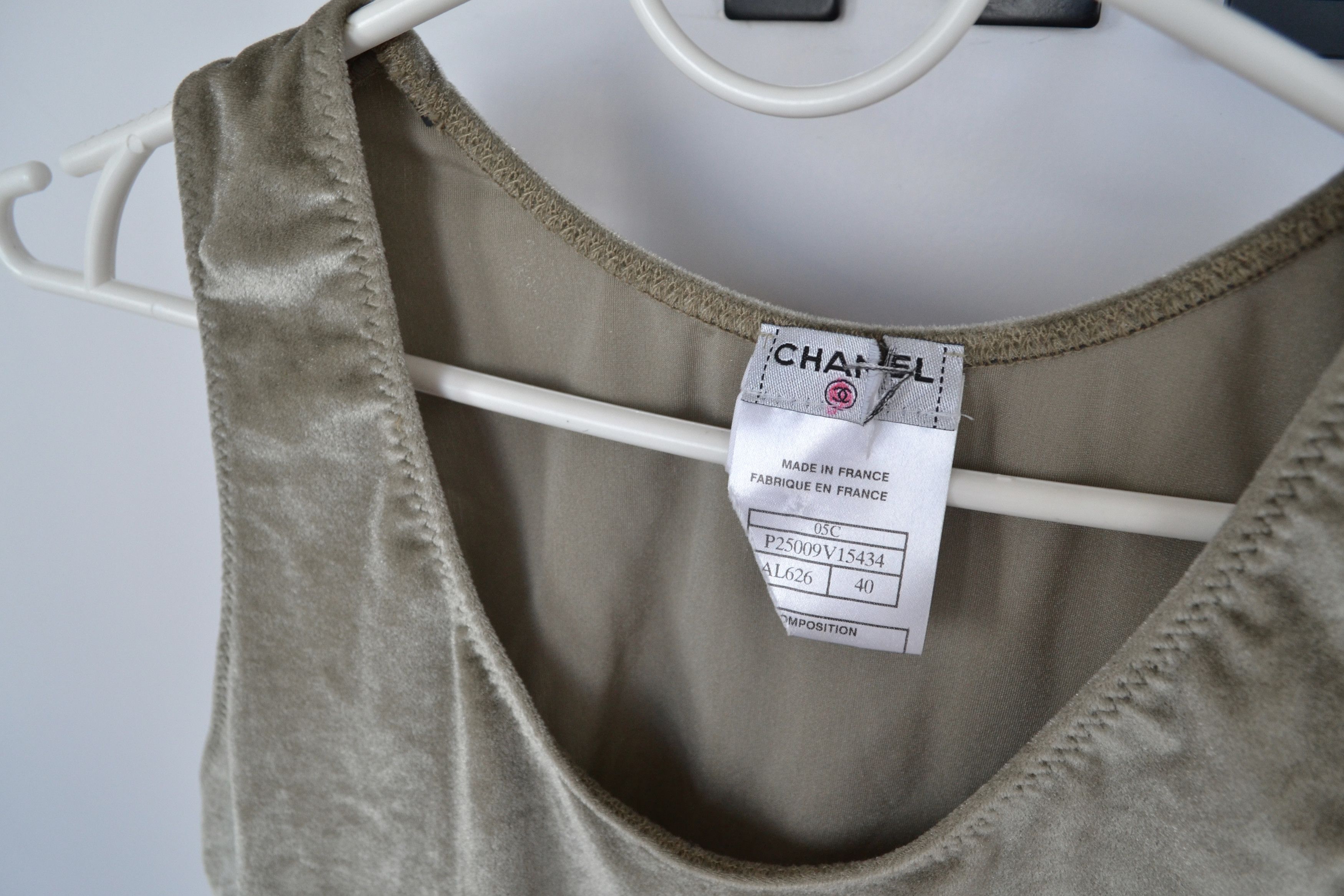 Chanel CHANEL Suit Velour Pants Tank Top Logo CC Khaki Size 40 Size M / US 6-8 / IT 42-44 - 10 Thumbnail