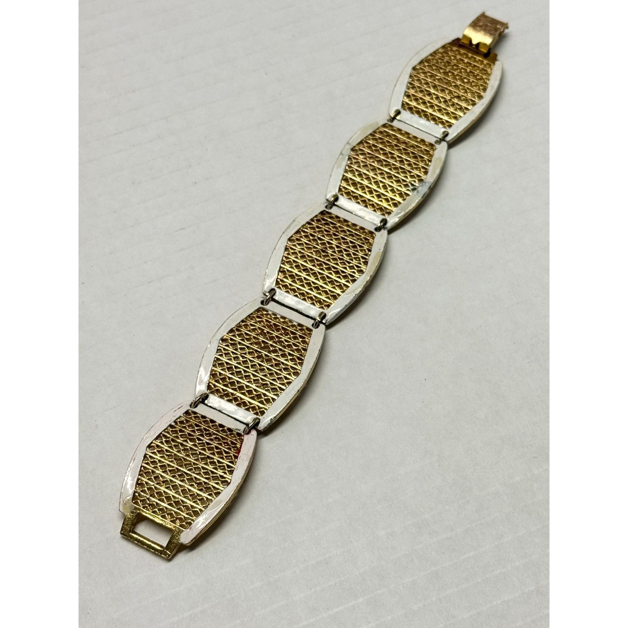 Vintage Vintage white enamel filigree bracelet Size ONE SIZE - 4 Thumbnail