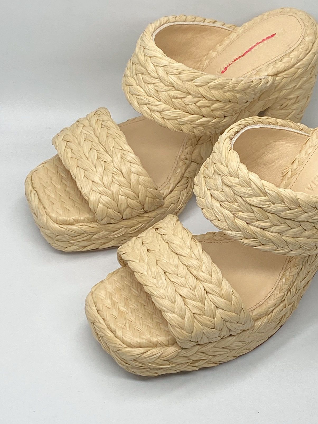 Bottega Veneta Bottega Veneta Trinity Weave Raffia Platform Sandals size 38 Size US 8 / IT 38 - 8 Thumbnail