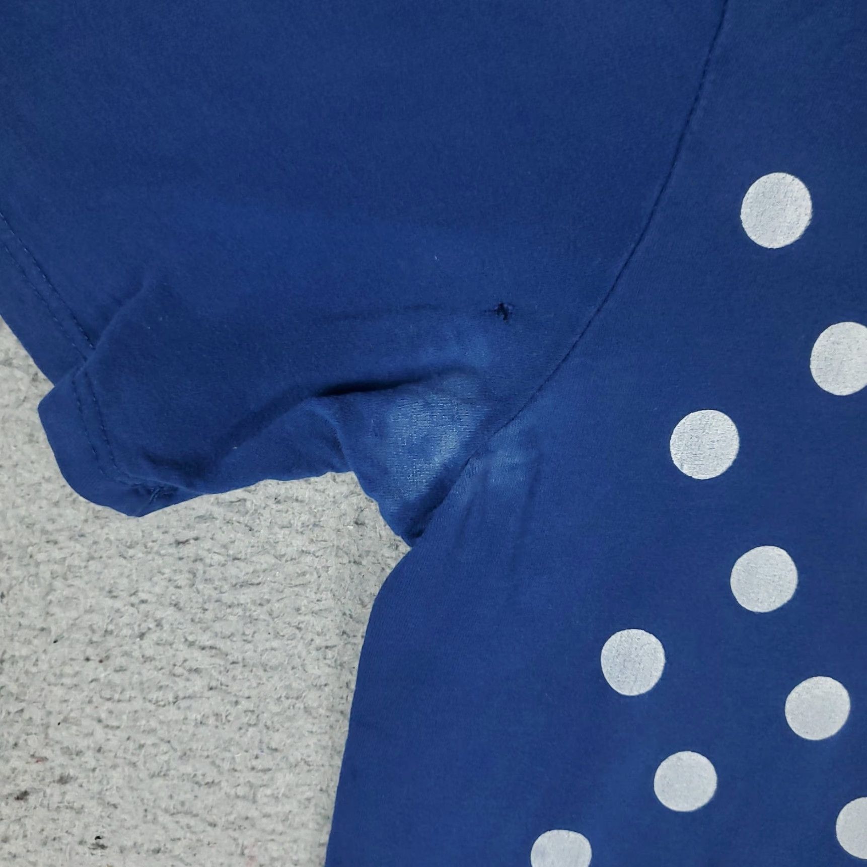 Nike Nike Blue Polka Dot Pocket T-Shirt Mens Size Medium Crew Neck Short Sleeve Cotton Adult Regular Size US M / EU 48-50 / 2 - 4 Thumbnail