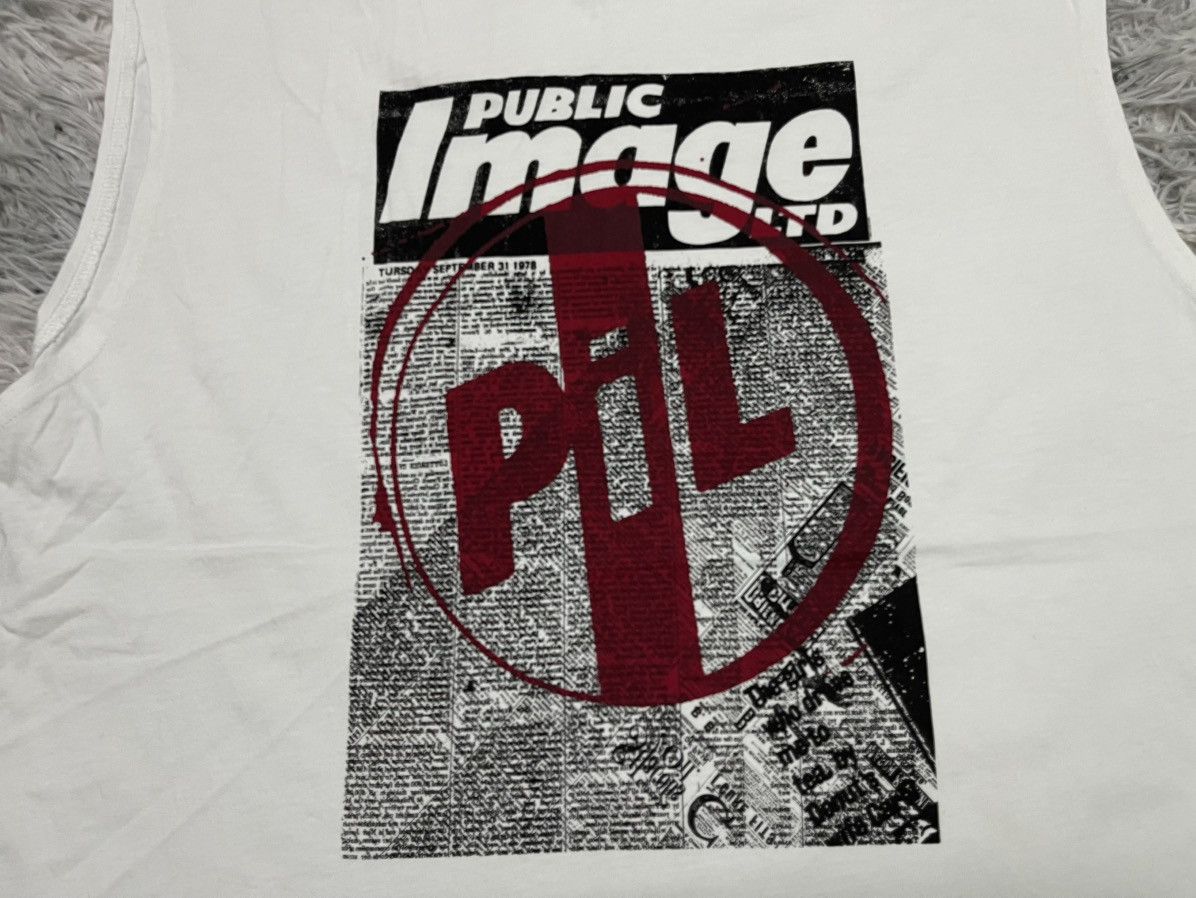 Band Tees 2000s PUBLIC IMAGE LIMITED (P.I.L) RARE DESIGN SLEEVELESS Size US M / EU 48-50 / 2 - 5 Thumbnail