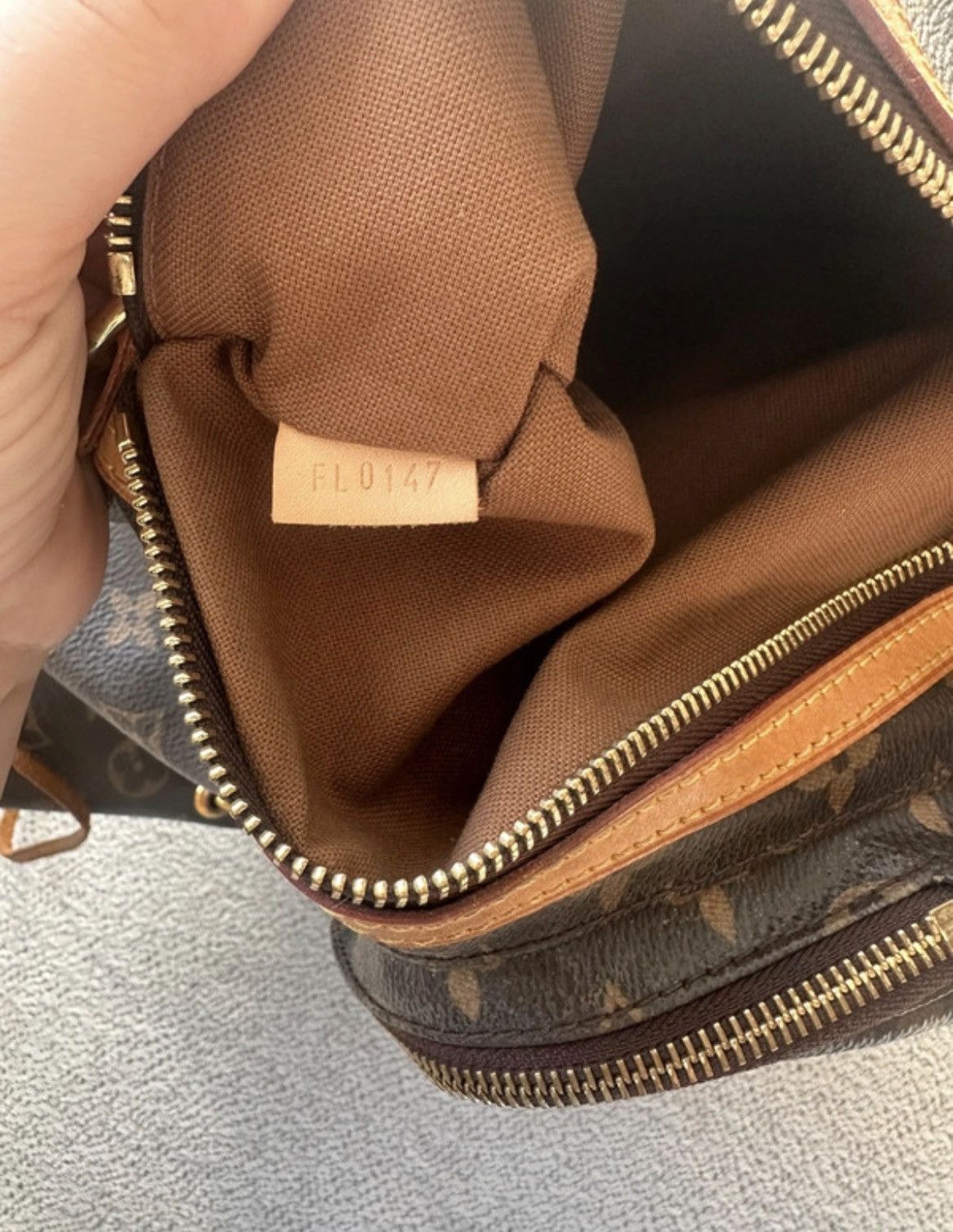 Louis Vuitton Louis Vuitton bosphore Size ONE SIZE - 7 Thumbnail
