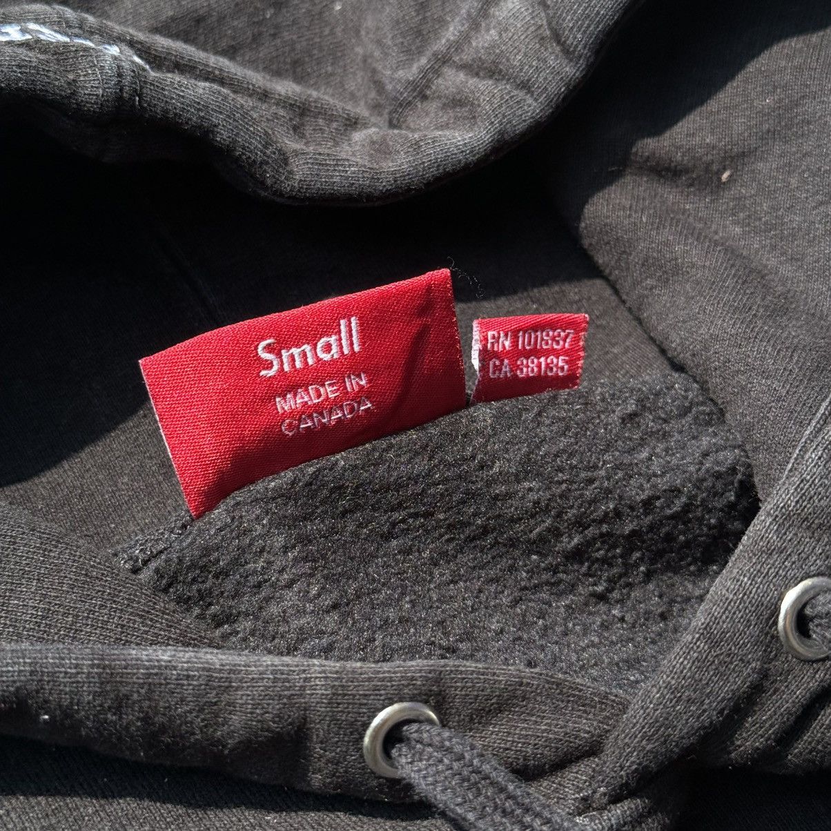 Supreme Supreme Logo S Devil FW22 Size US S / EU 44-46 / 1 - 5 Thumbnail