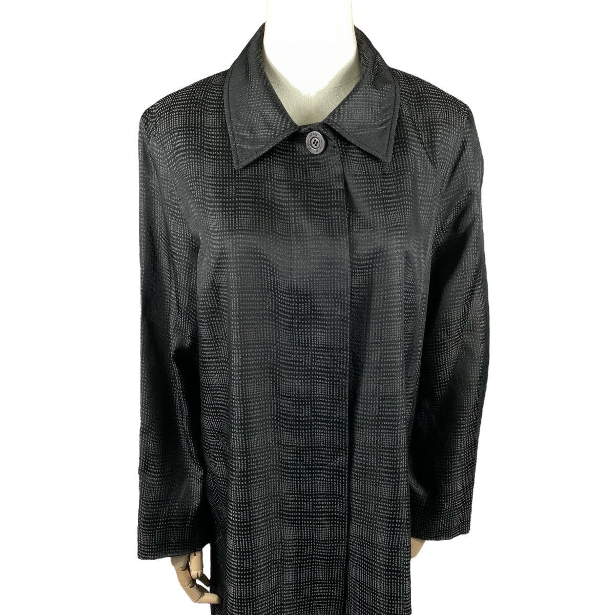 Aquascutum Aquascutum London Vintage Silk Blend Coat Black Textured Size L / US 10 / IT 46 - 2 Thumbnail