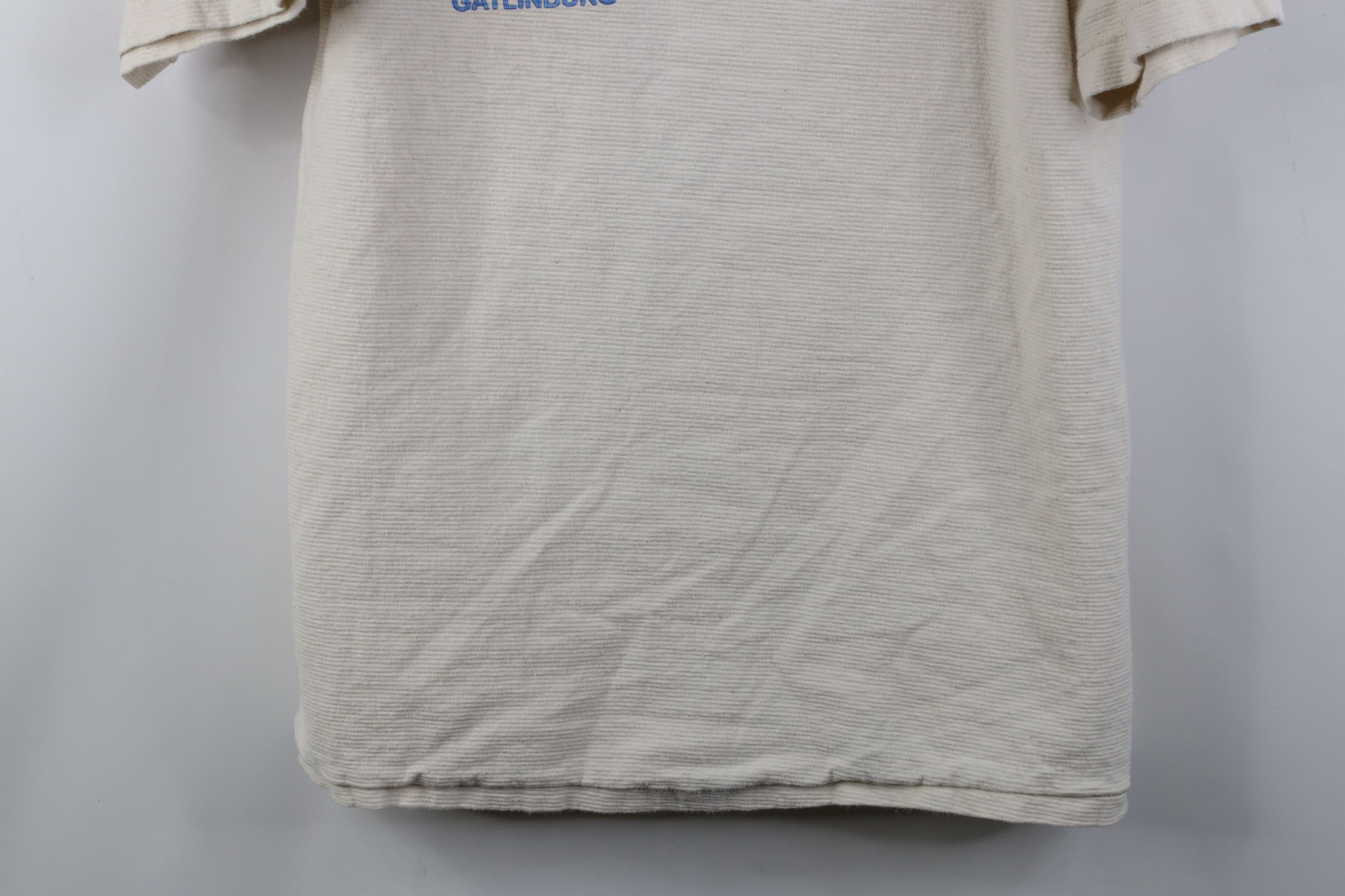 Vintage Vintage 90s Mountains Bear Ribbed Knit T-Shirt Beige USA Size US XL / EU 56 / 4 - 3 Thumbnail