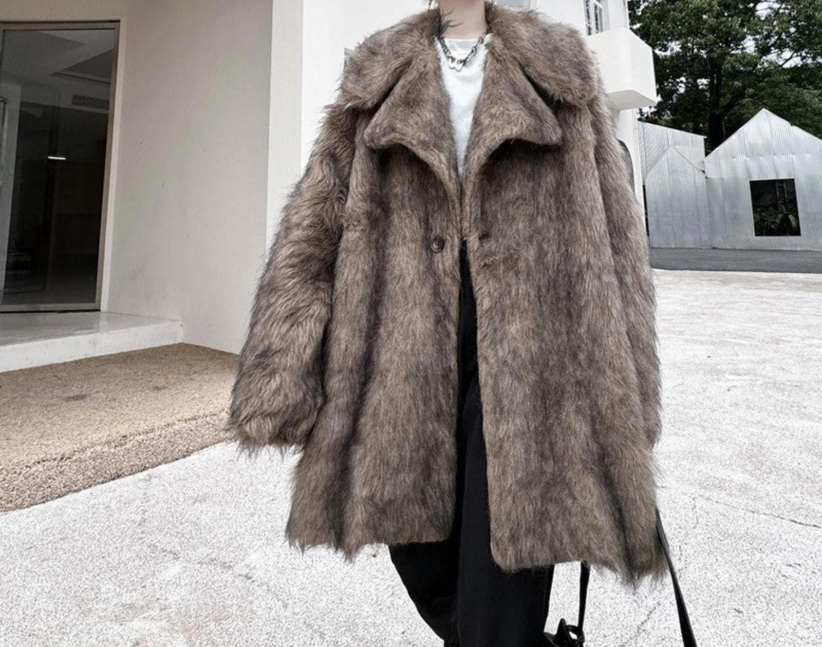 Japanese Brand Oversized Faux Fur Coat, Warm Outerwear Size US M / EU 48-50 / 2 - 1 Thumbnail